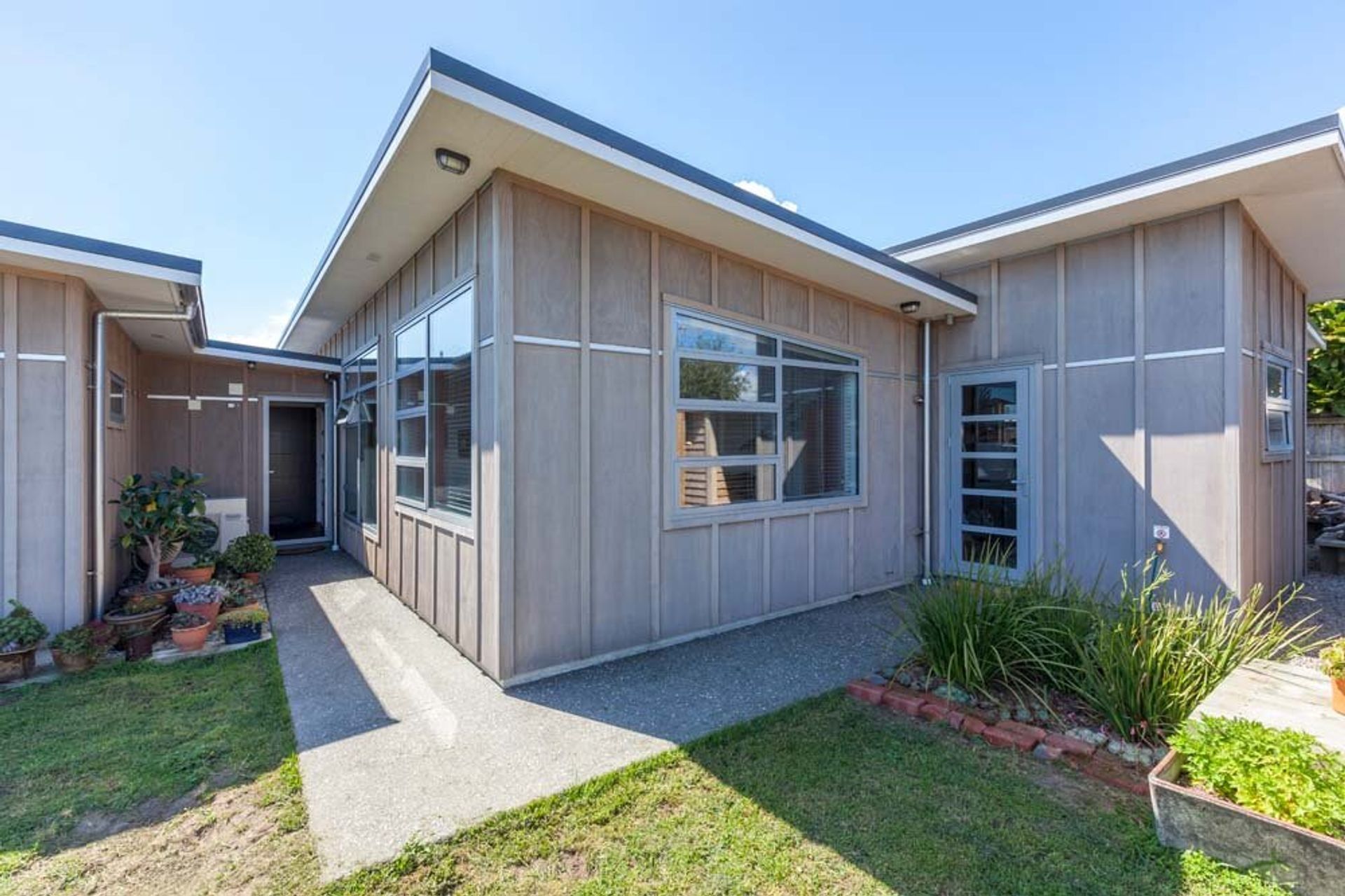Waikanae Beach House