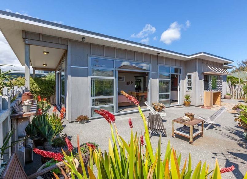 Waikanae Beach House