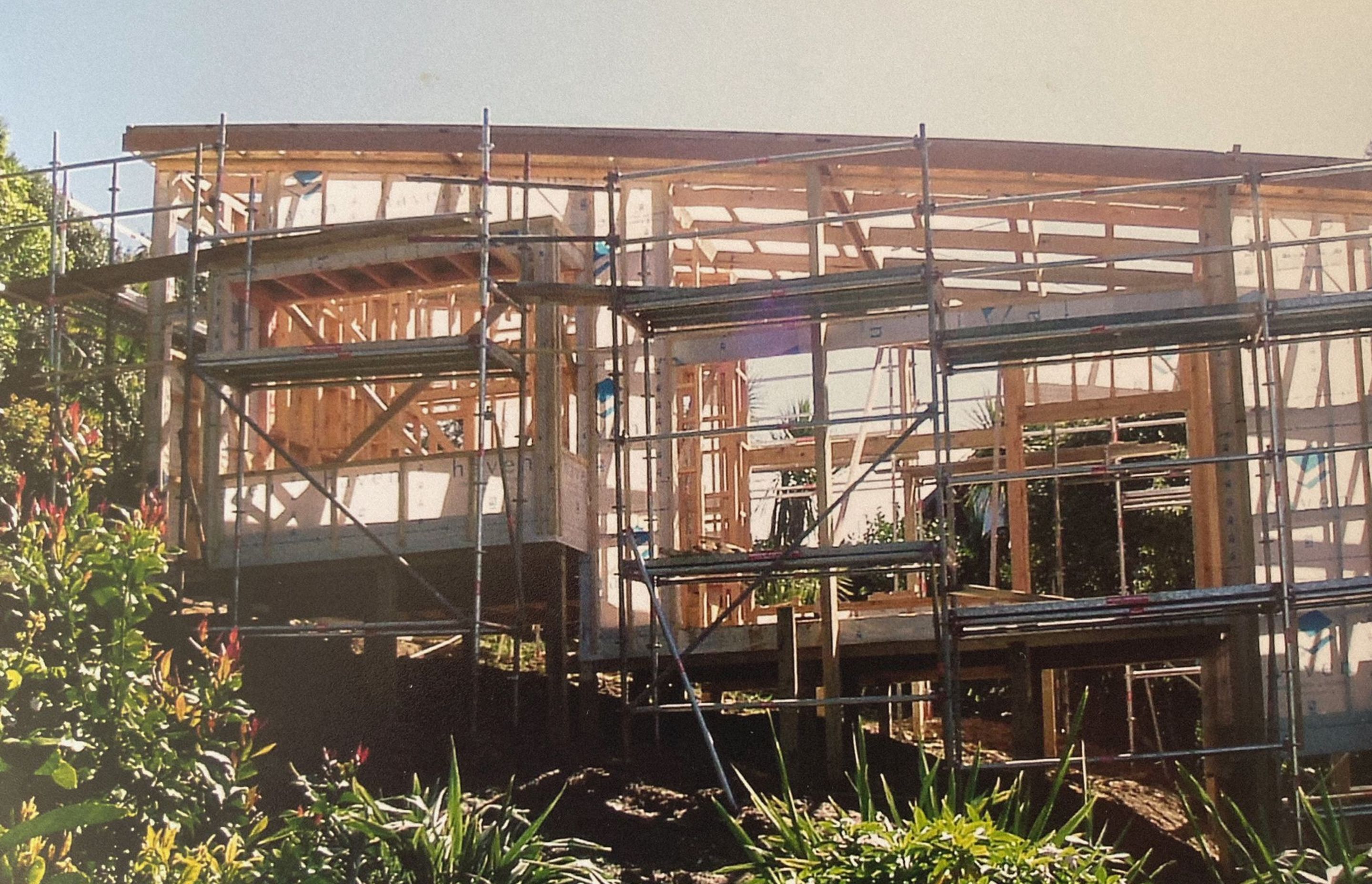 3-construction01.jpg