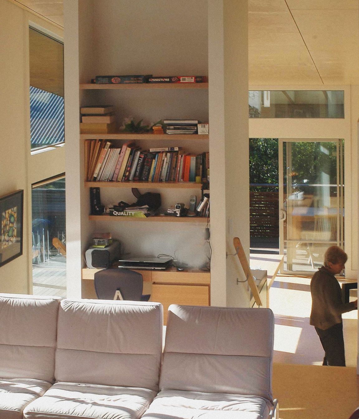 3-living-to-kitchen01.jpg