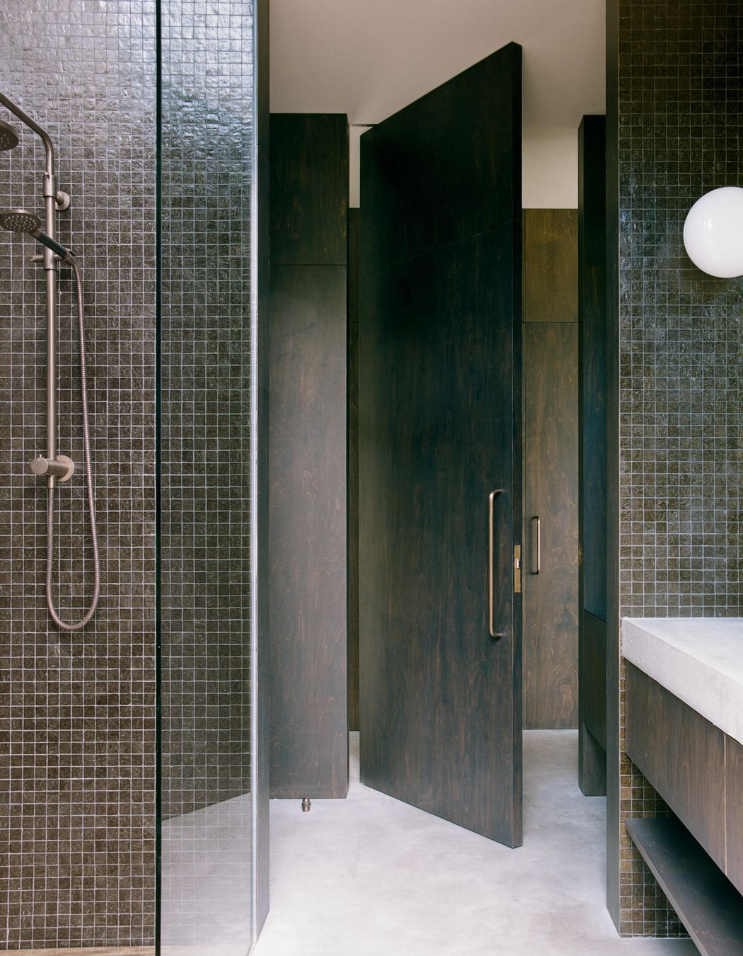 Sailors Grave Residence