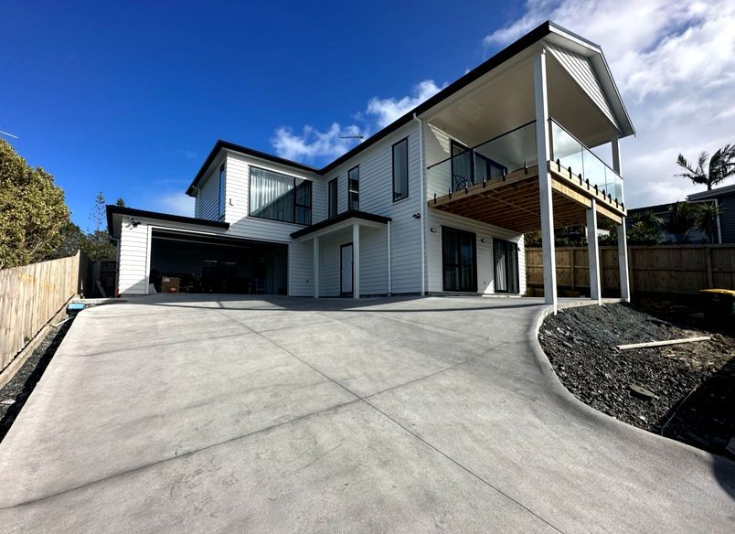 Bespoke 4-bedroom 210sqm home