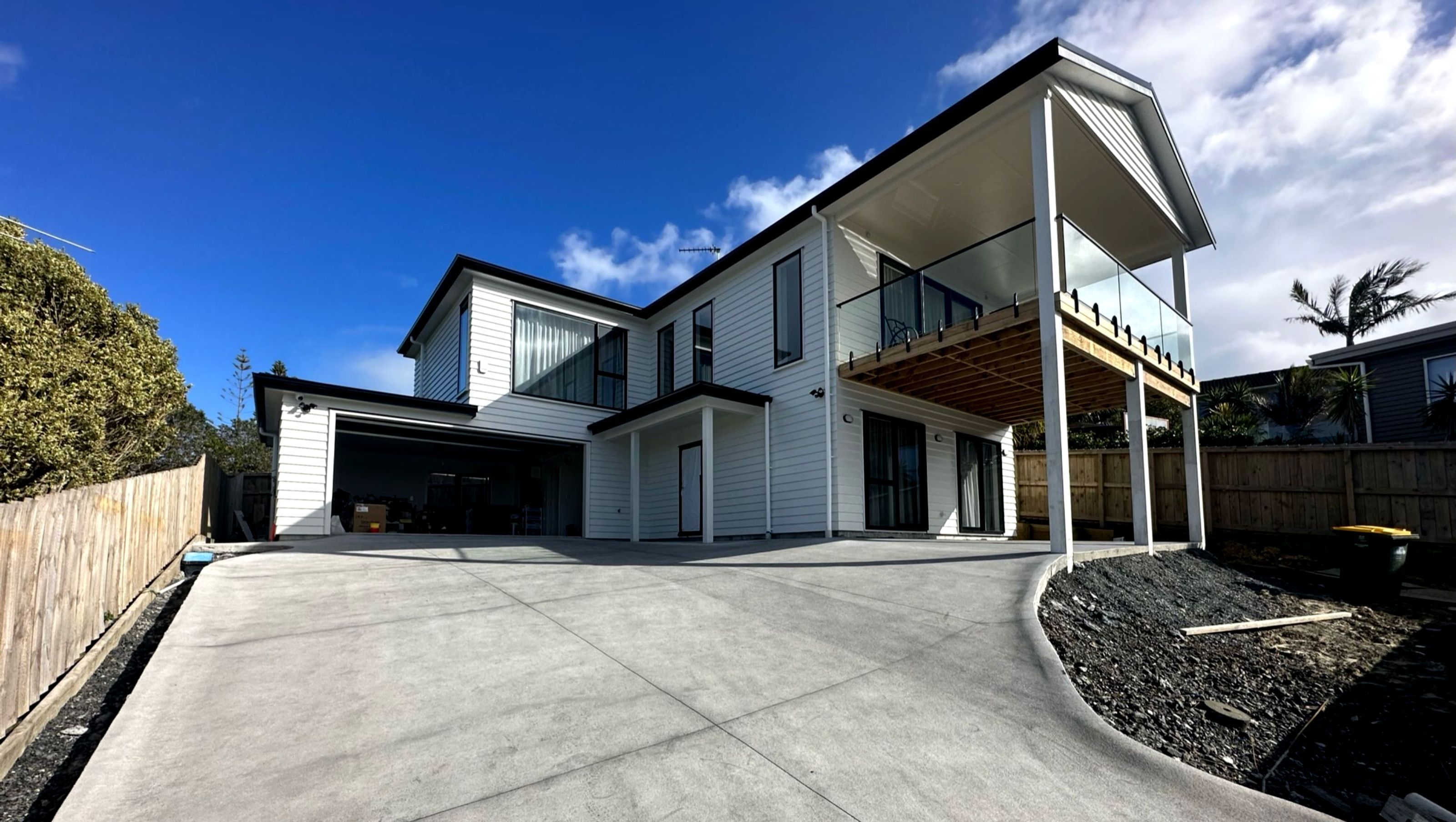 Bespoke 4 Bed 210sqm Home