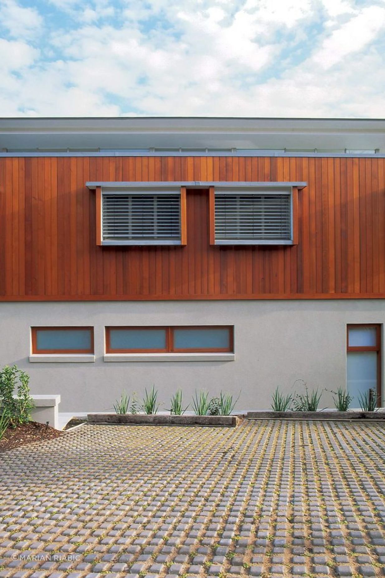Palm Beach House, 2001