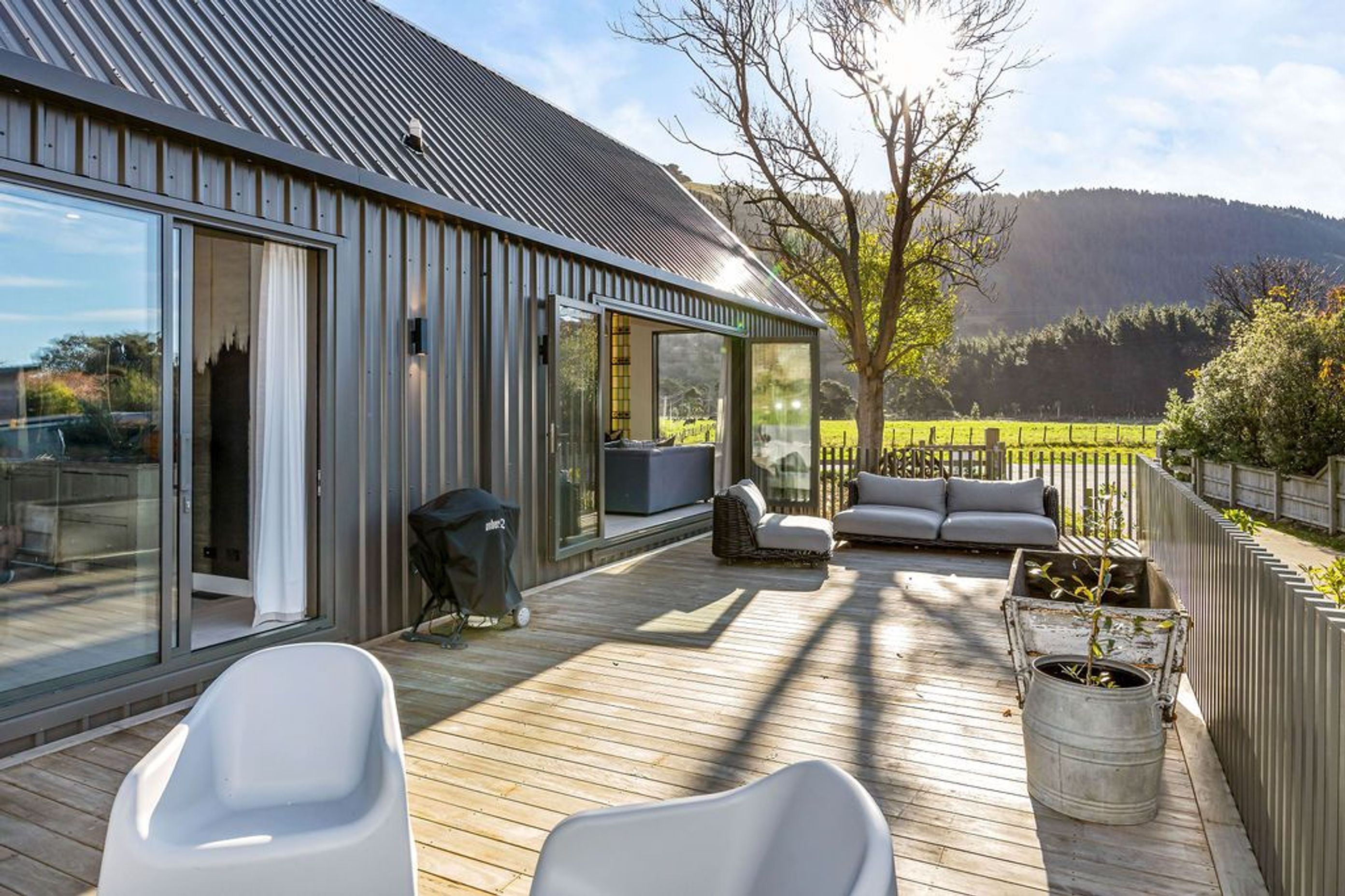 Okains Bay Bach