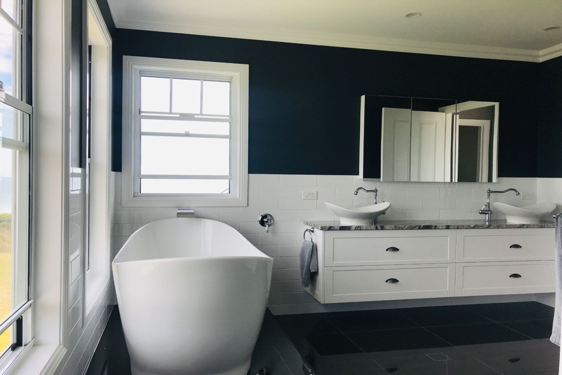 Bathroom. Photography: Hawksley Developments