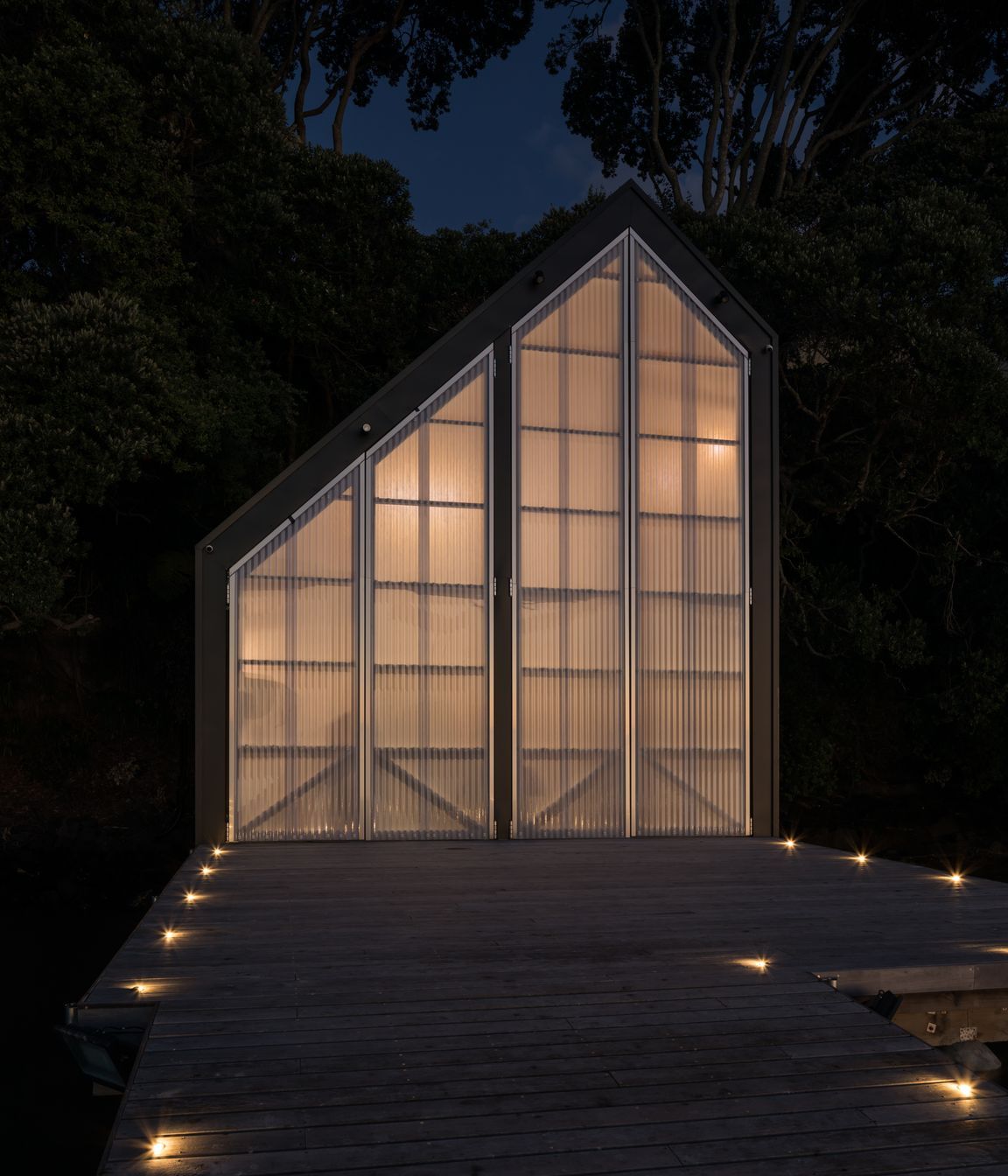 Boathouse 01
