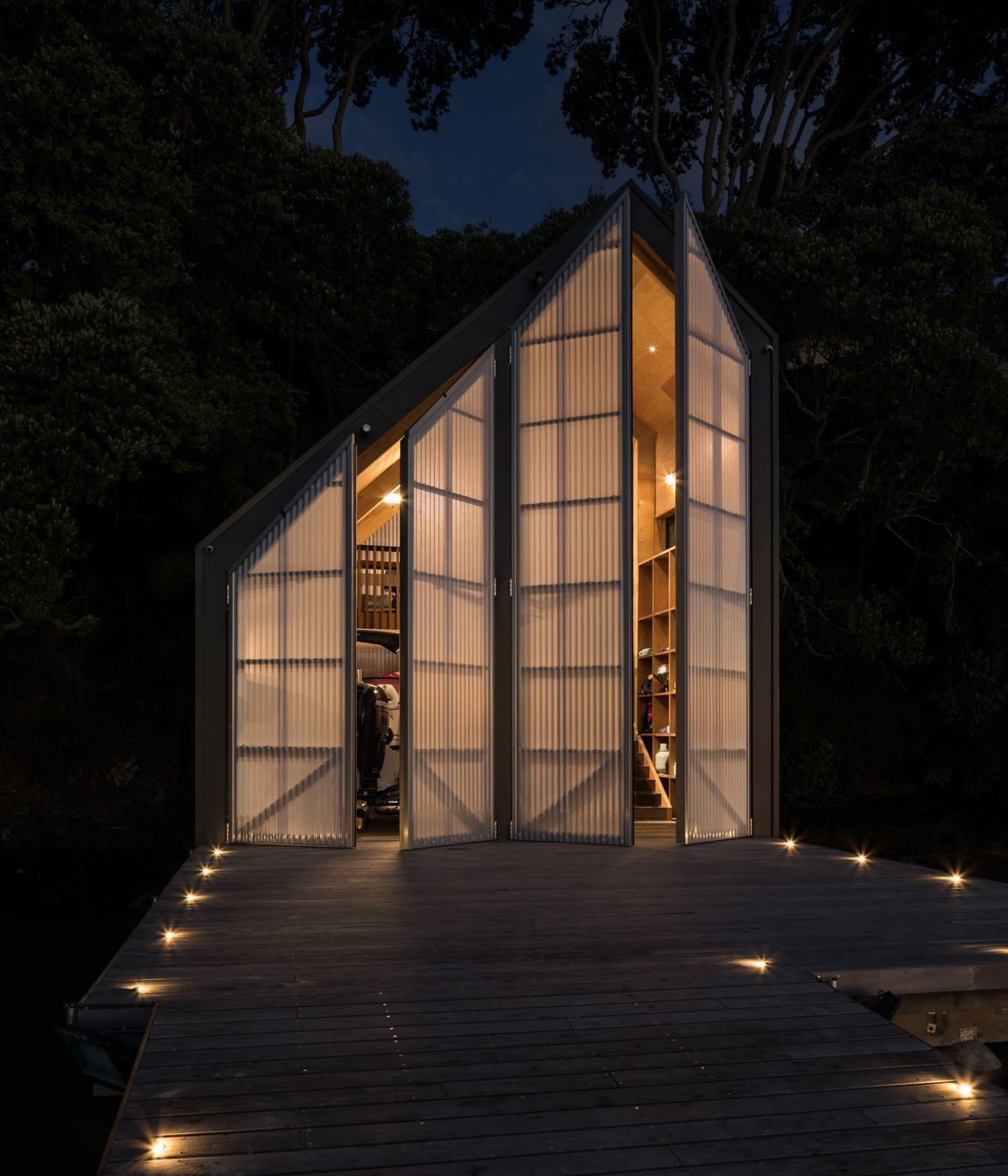Boathouse 01