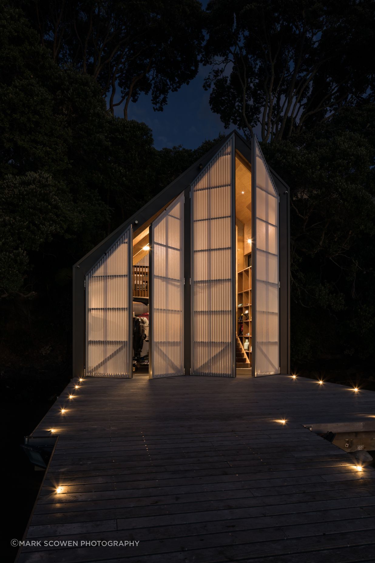 Boathouse 01