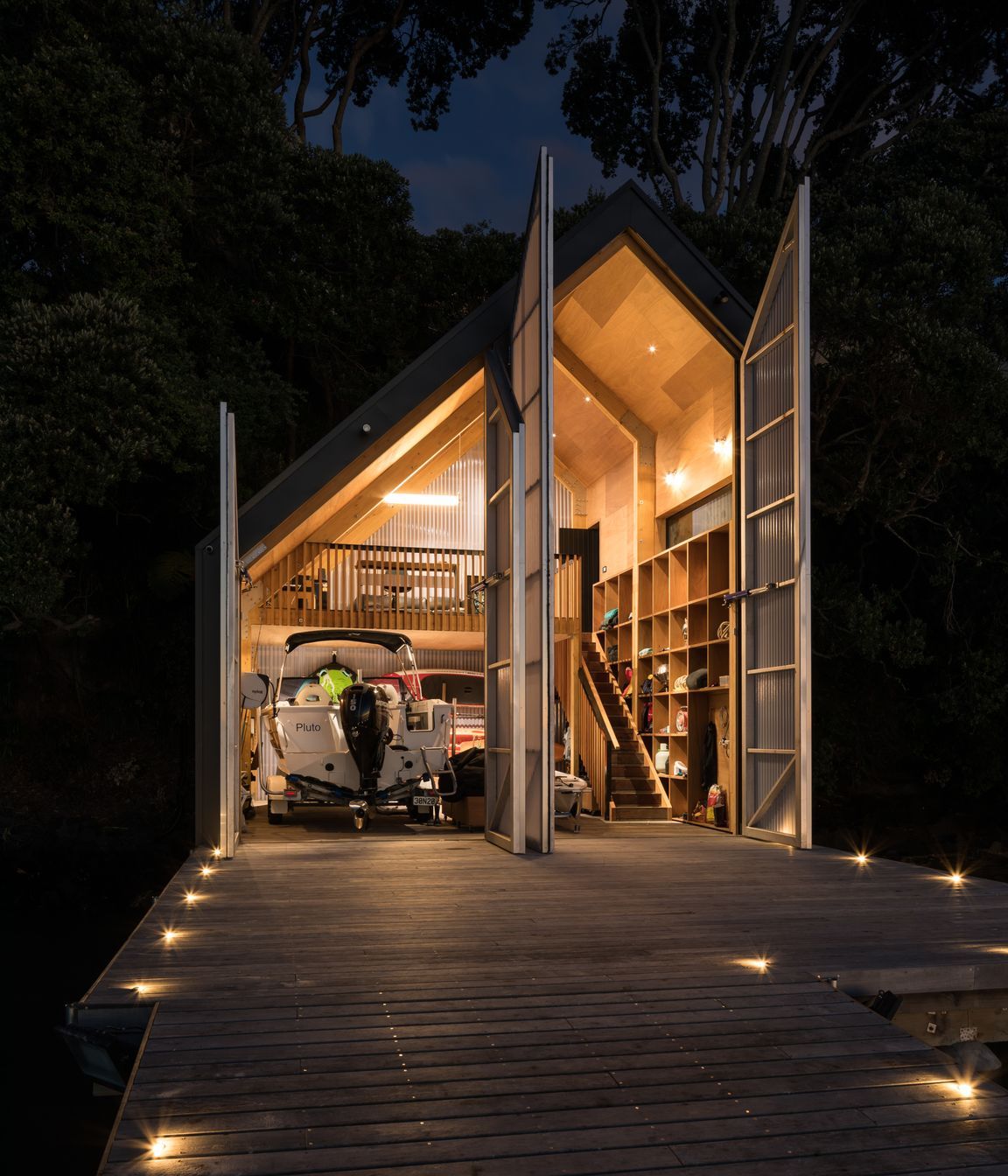 Boathouse 01