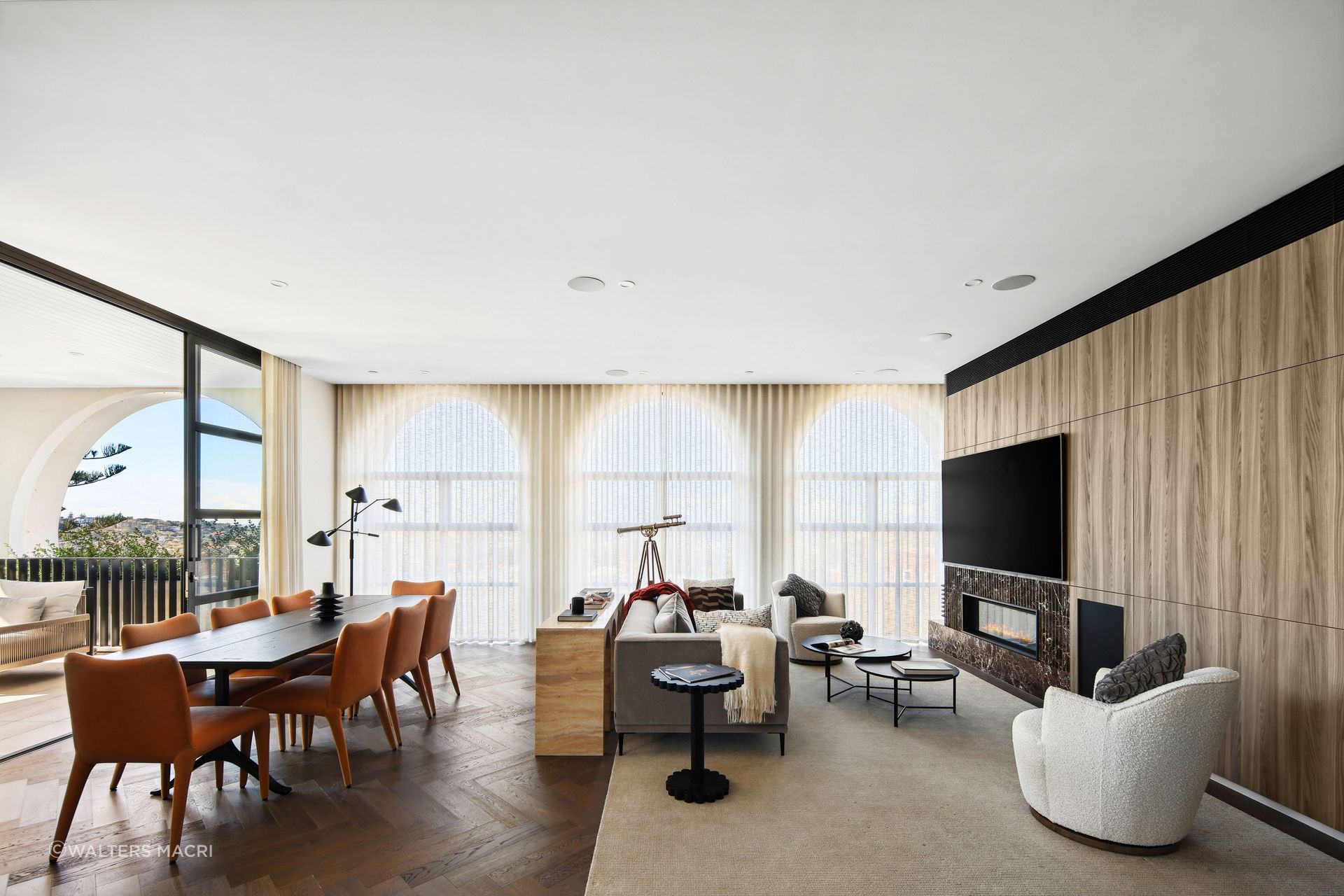 41aBenelongCresBellevueHilHighLivingDining2-v2.jpg