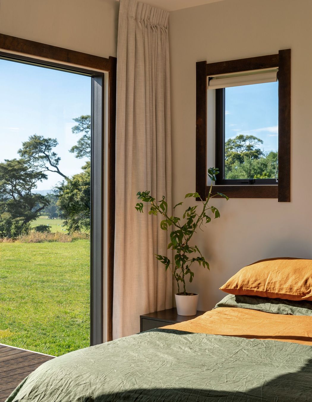 Small Lifestyle Living