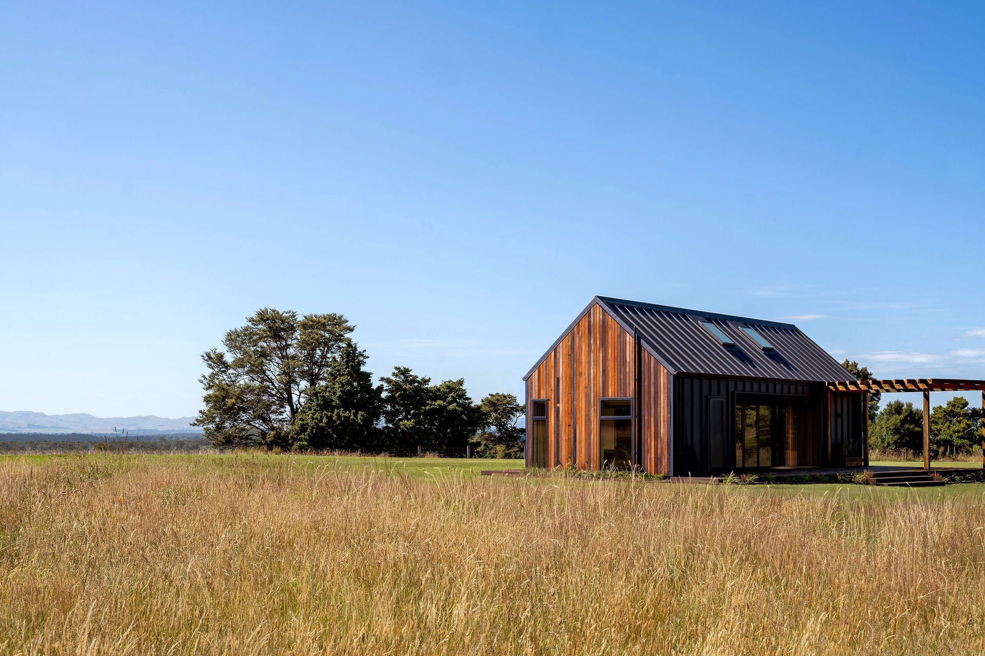 Small Lifestyle Living