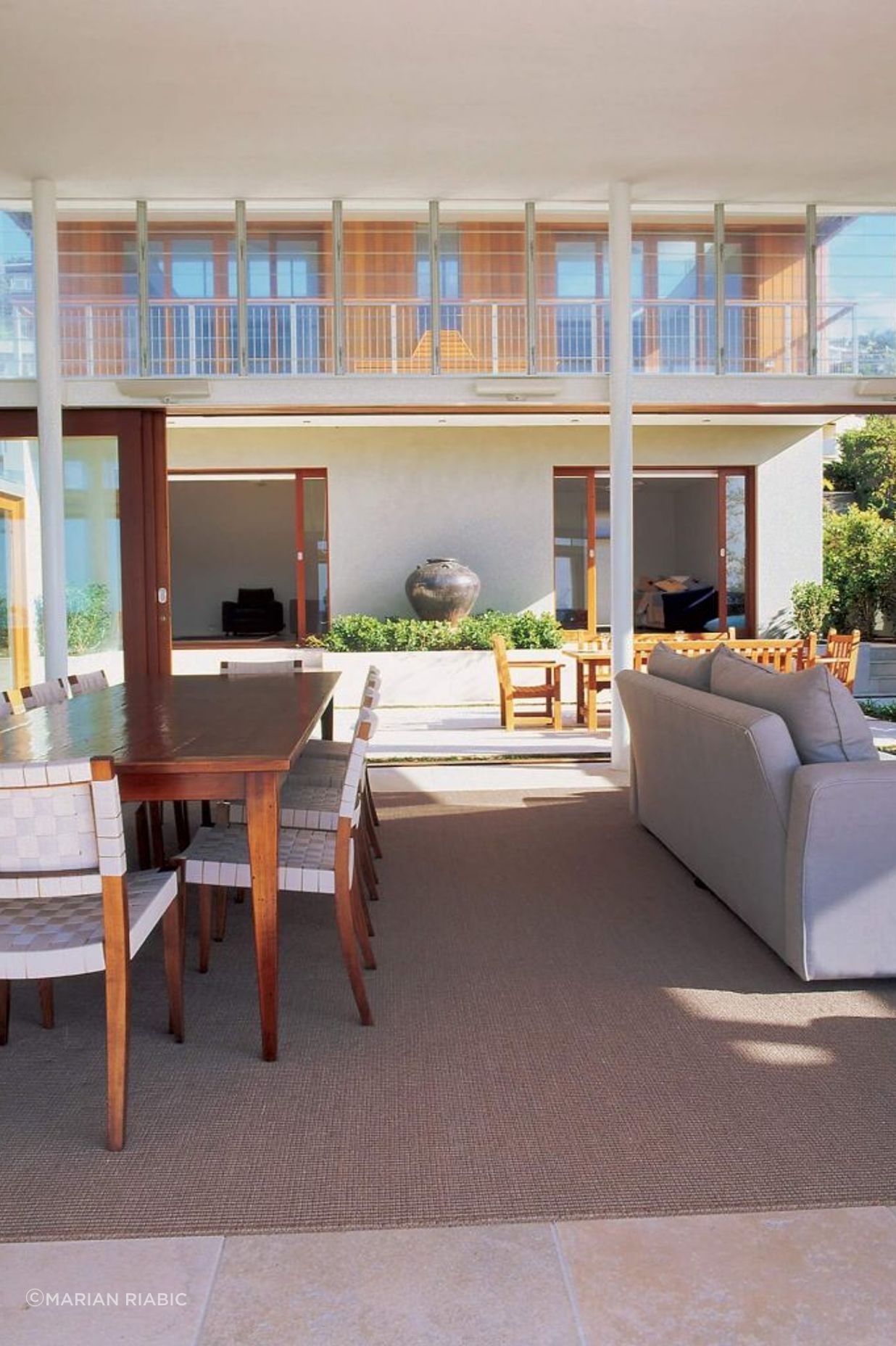 Palm Beach House, 2001