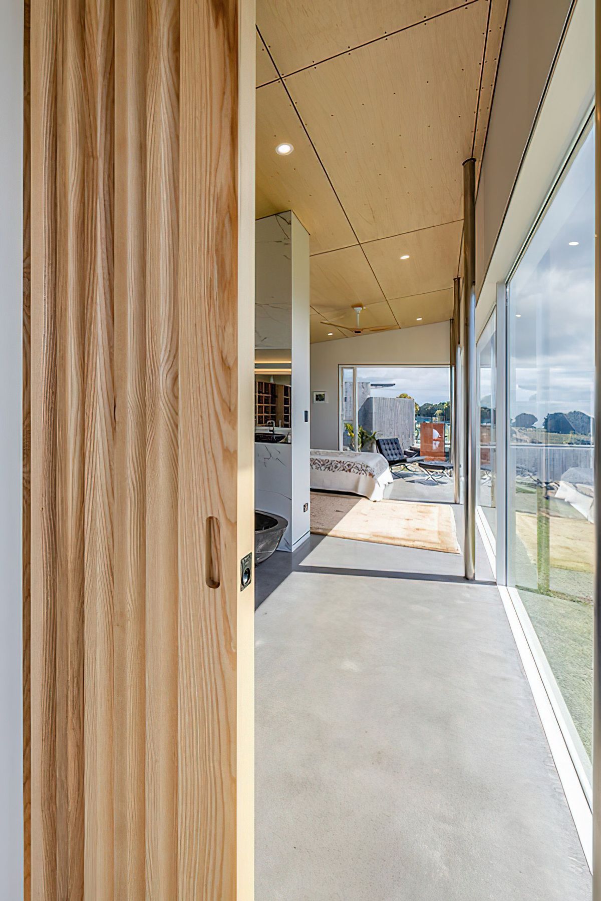 Te Ngaere Bay