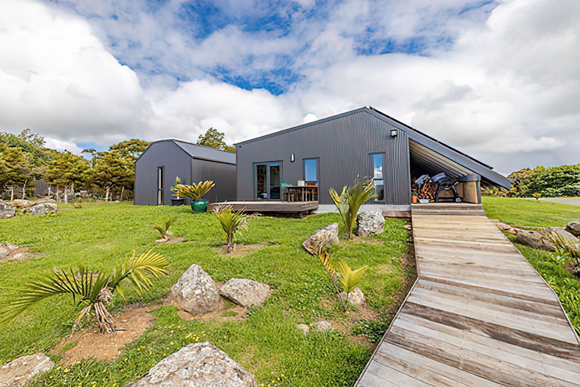 Te Ngaere Bay