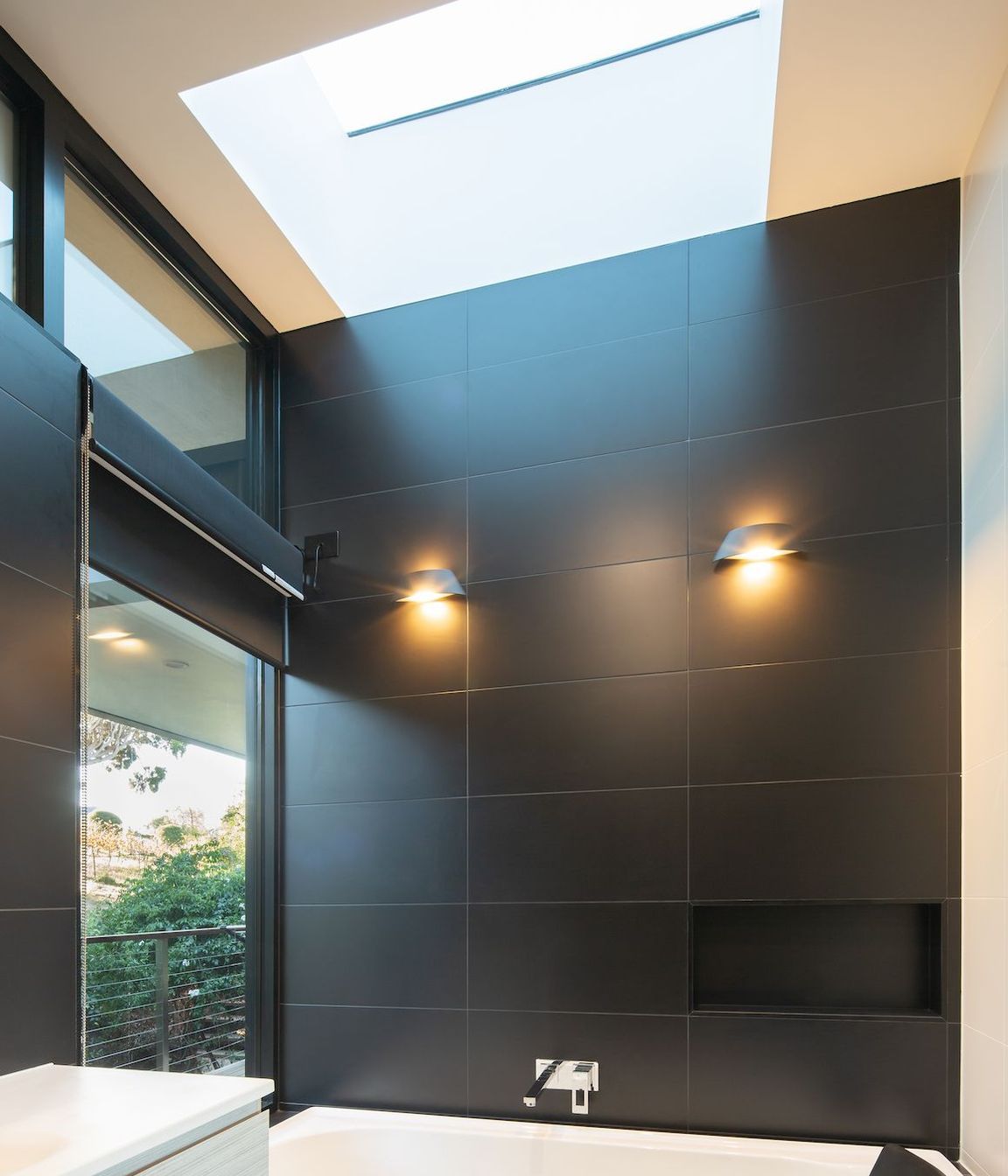 Bonnie Beach Residence