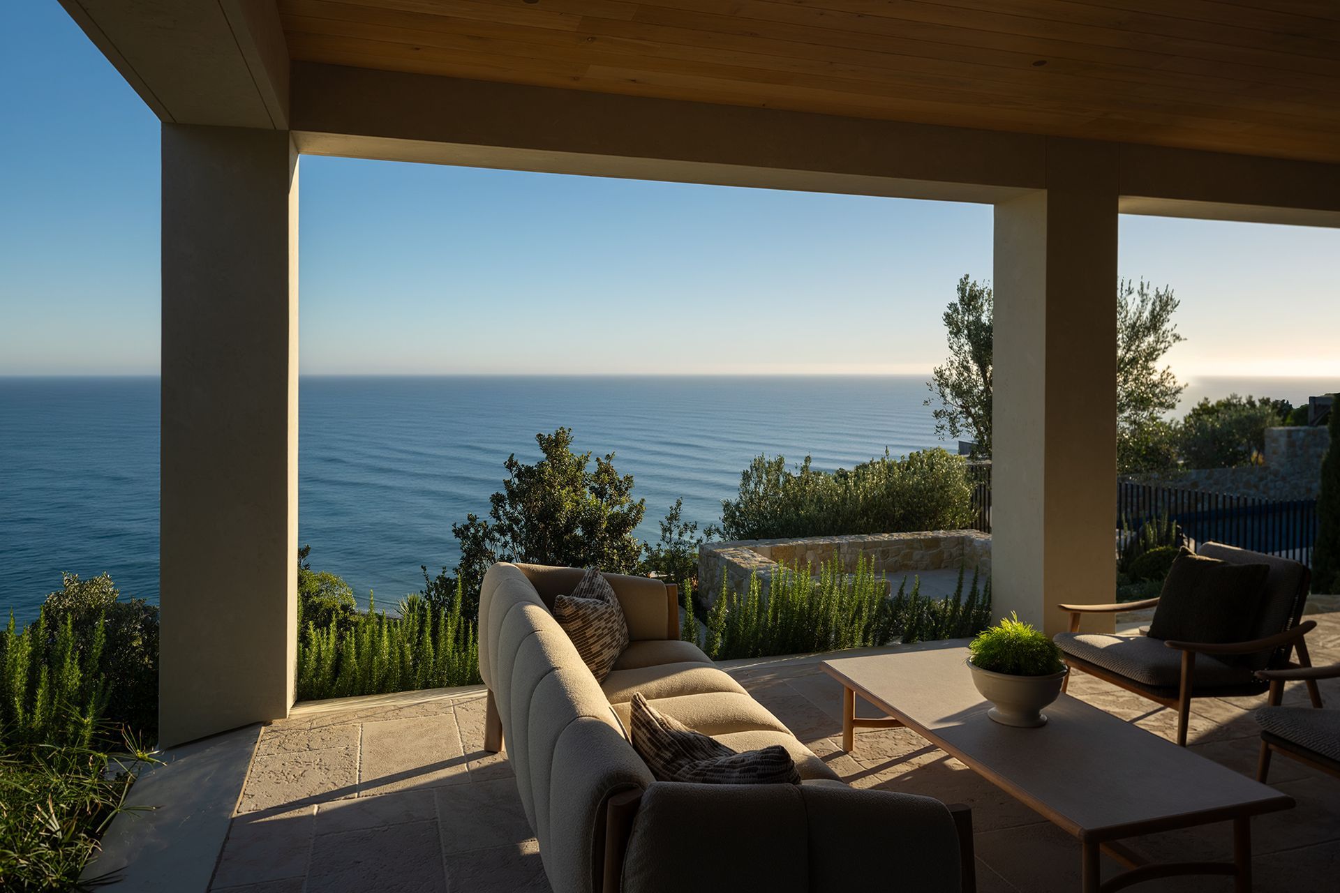 6500-Mediterranean-House-Whitaker-Architects-Devitt-Low-res-edit-12.jpg