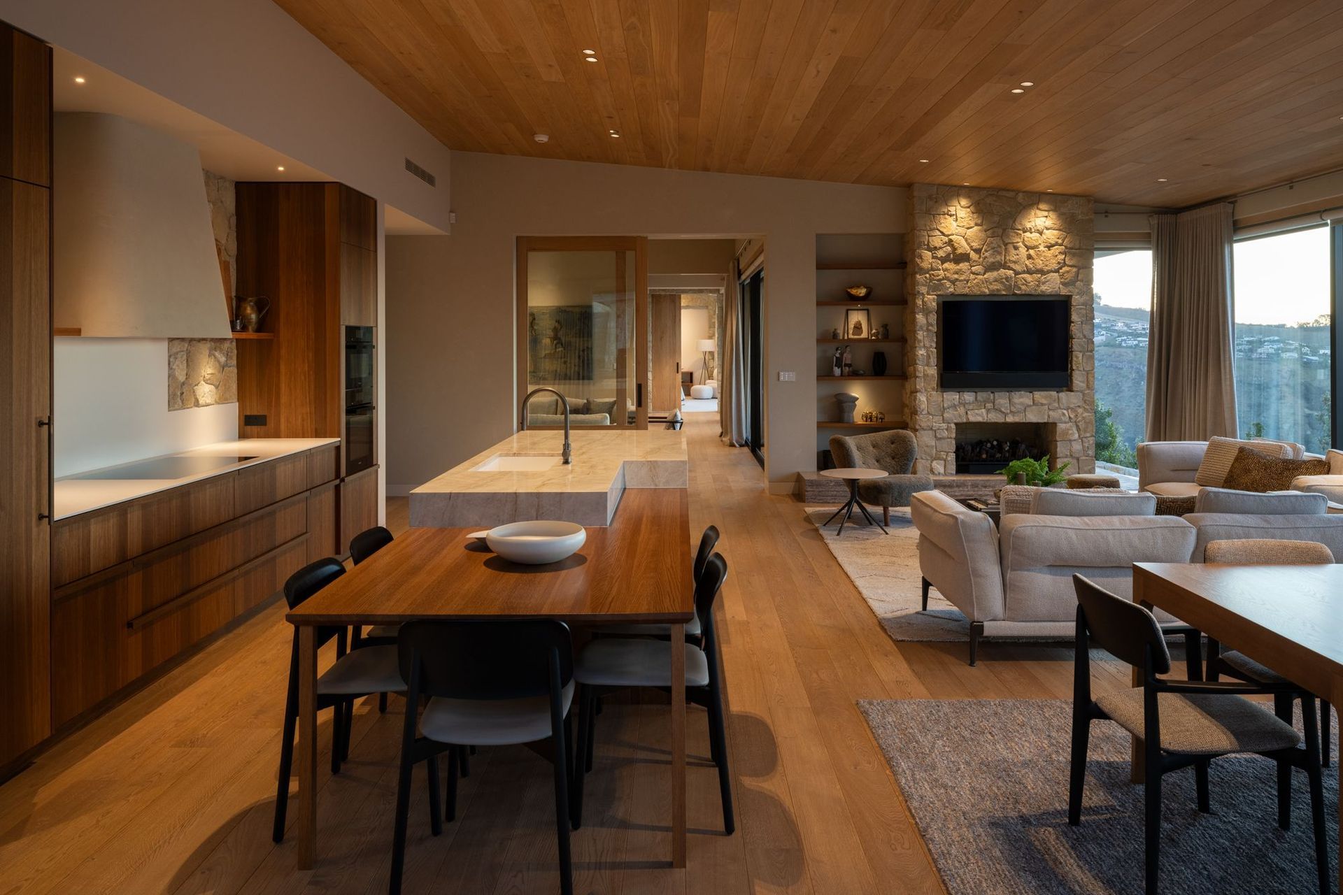 6500-Mediterranean-House-Whitaker-Architects-Devitt-low-res-6.jpg