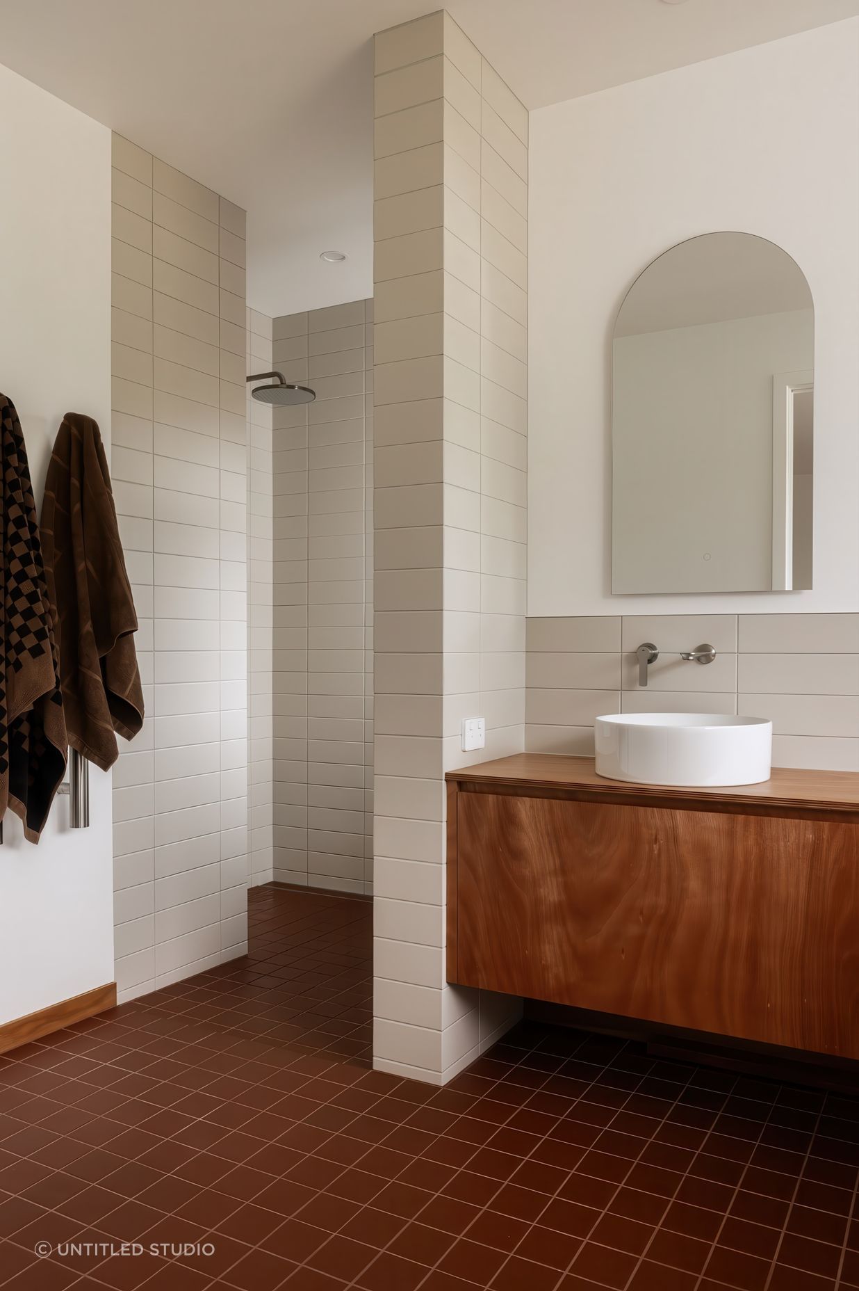 67f5b5bb3ed3bc9e0a8abee0Bathroom-gigapixel-low-resolution-v2-15x.jpeg