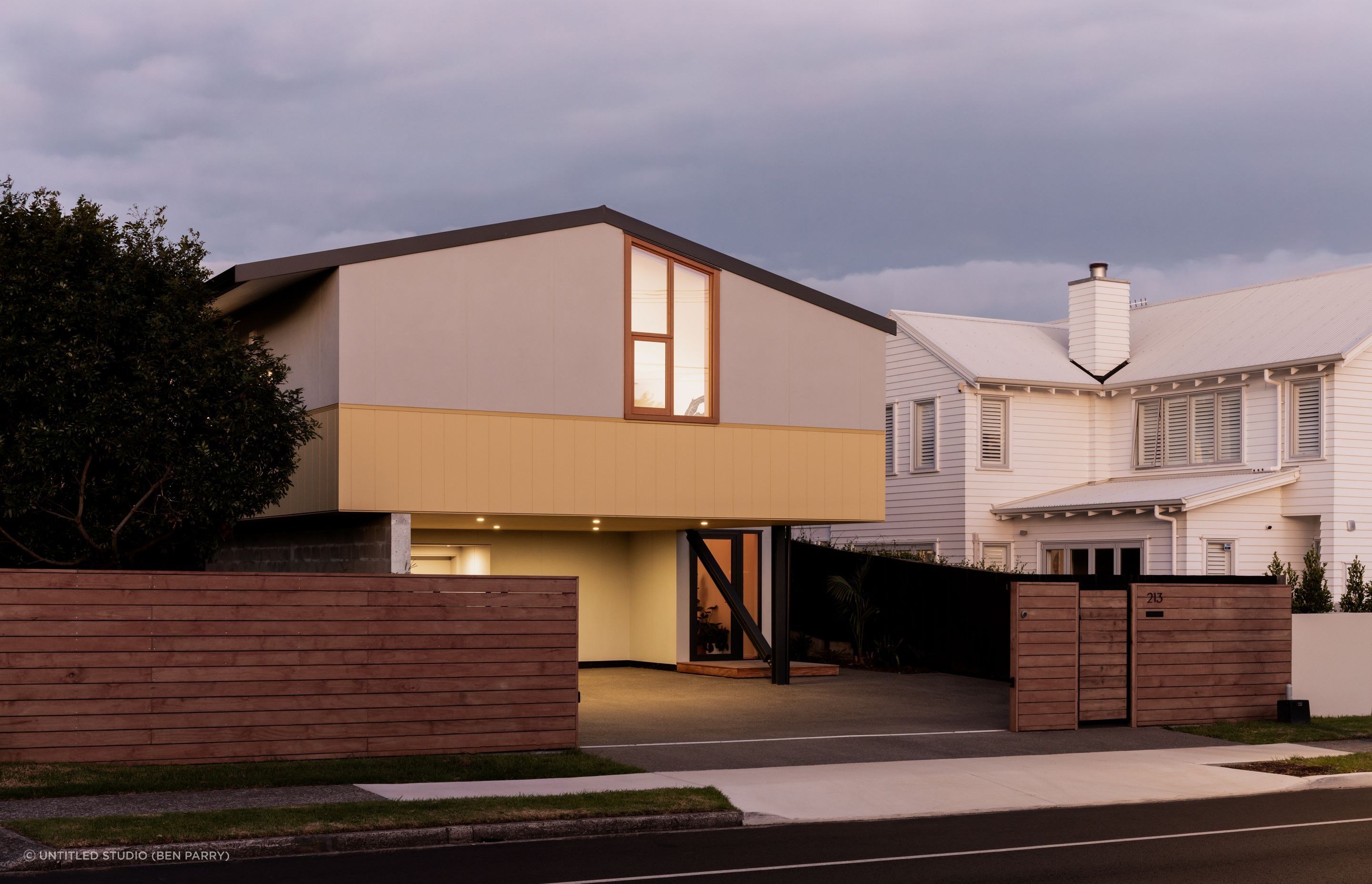 68897b82c74d8c0fda3d328cUntitled-Studio-ATA-213-Oceanbeach-14.jpg