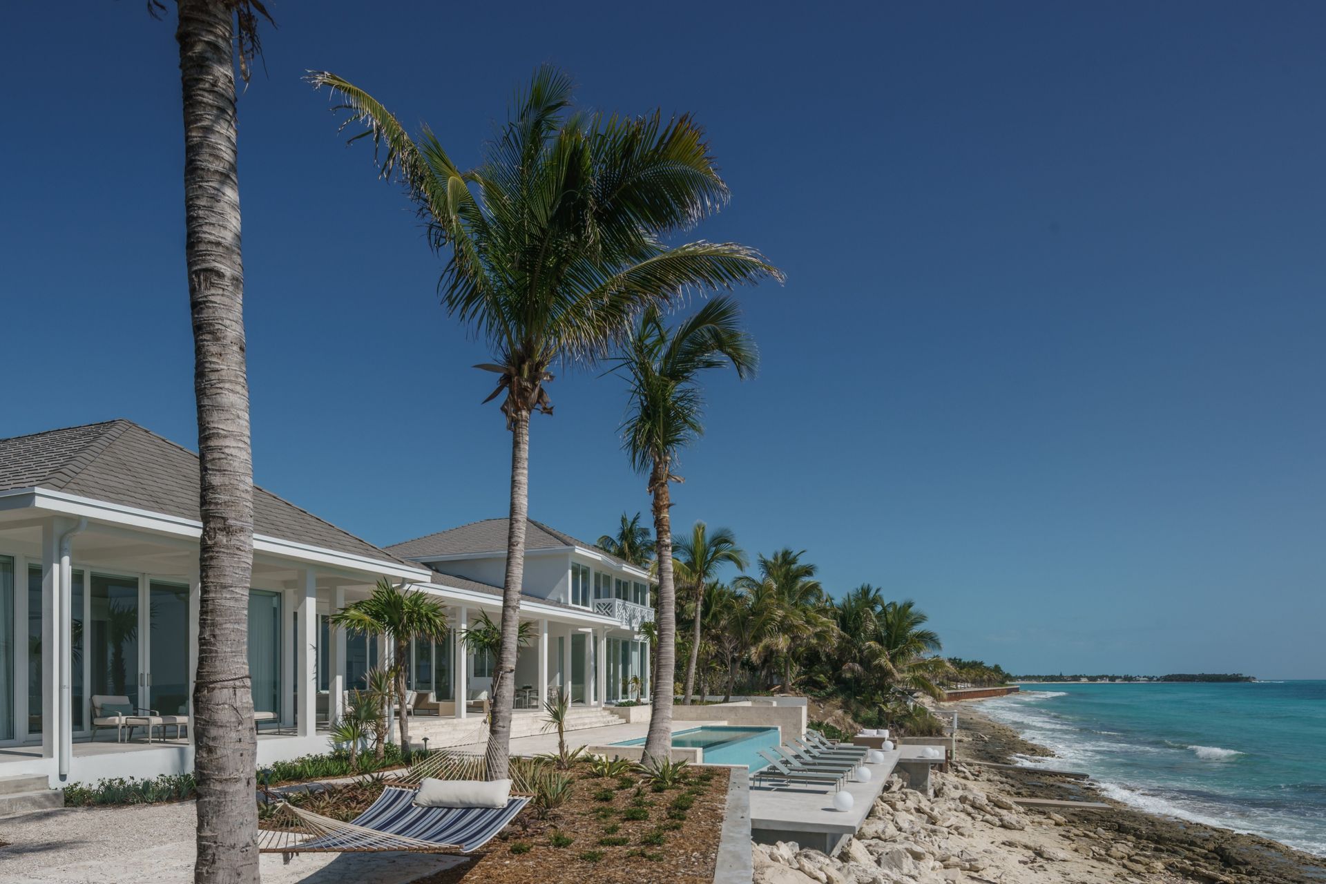6941d0a233f8df3991fe9e65Cat-Cay-Residence-ap-compressed.jpg