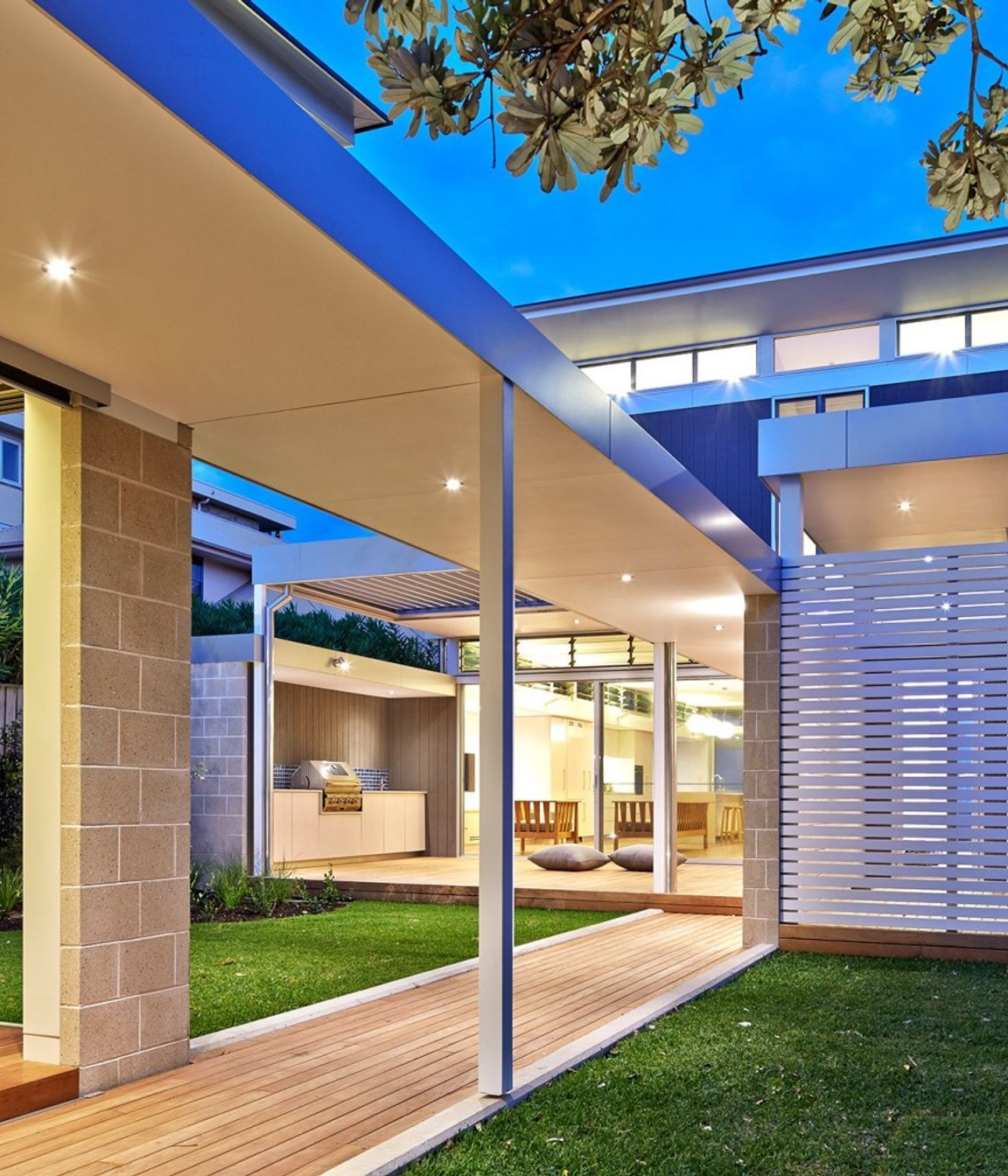 Mona Vale