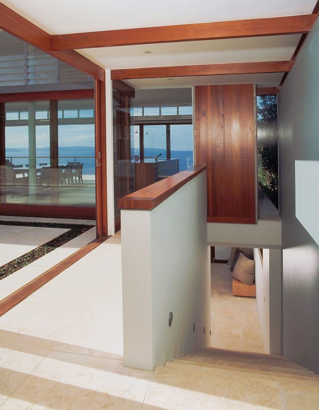 Palm Beach House, 2001