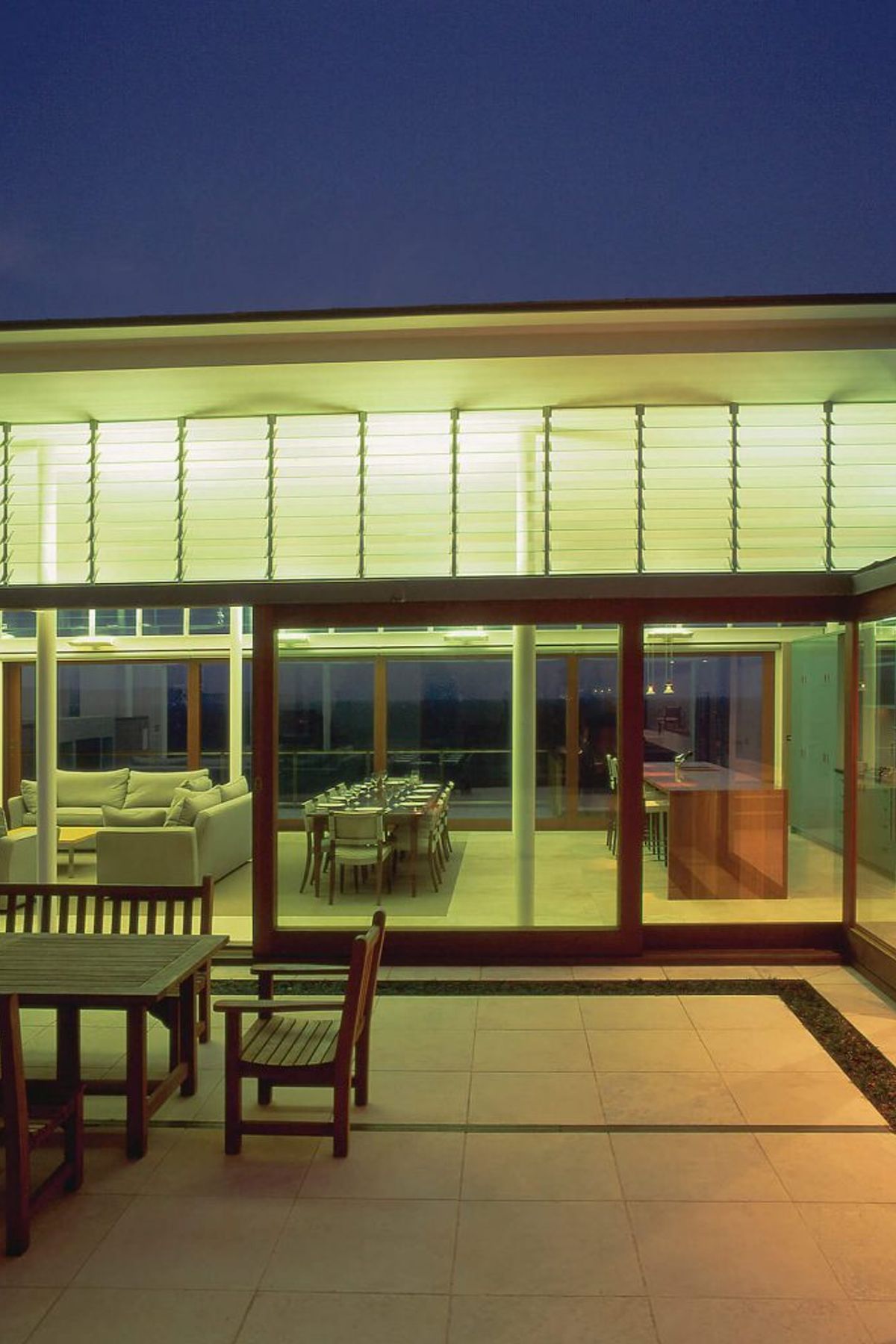 Palm Beach House, 2001