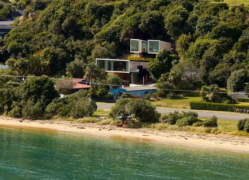 Ligar Bay Bach