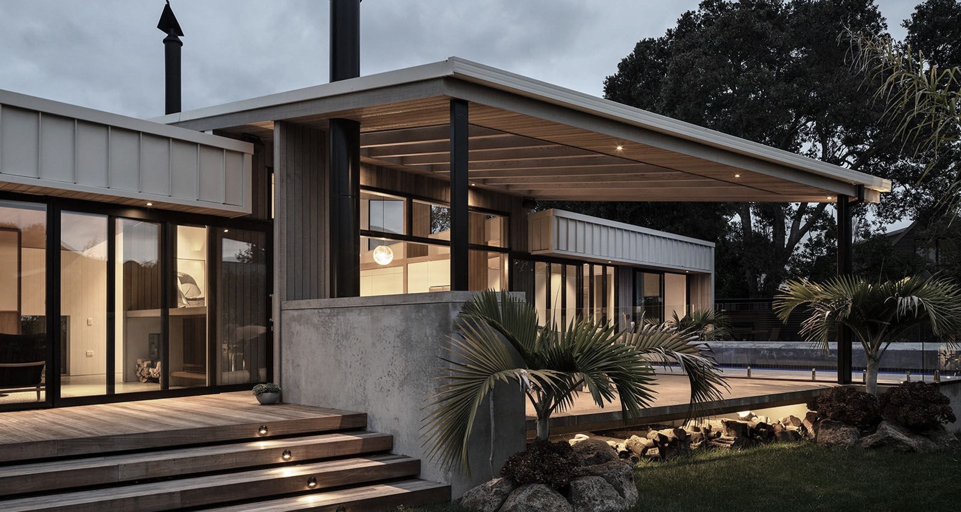 Manly House, Whangaparaoa Peninsula banner