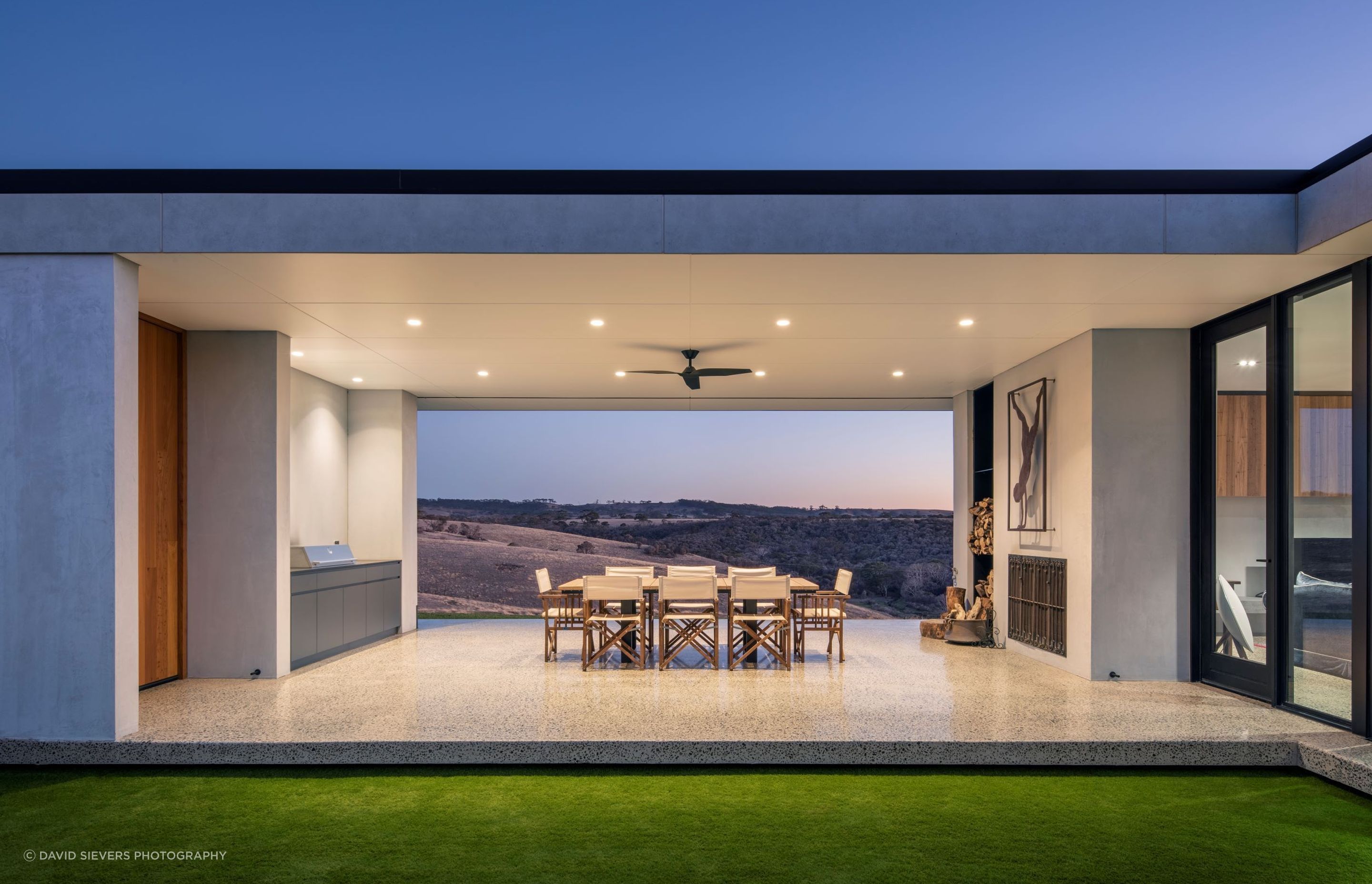AX-i1000FS-DS-Hawks-Nest-Residence-SA-BBQ-Area-1.jpeg