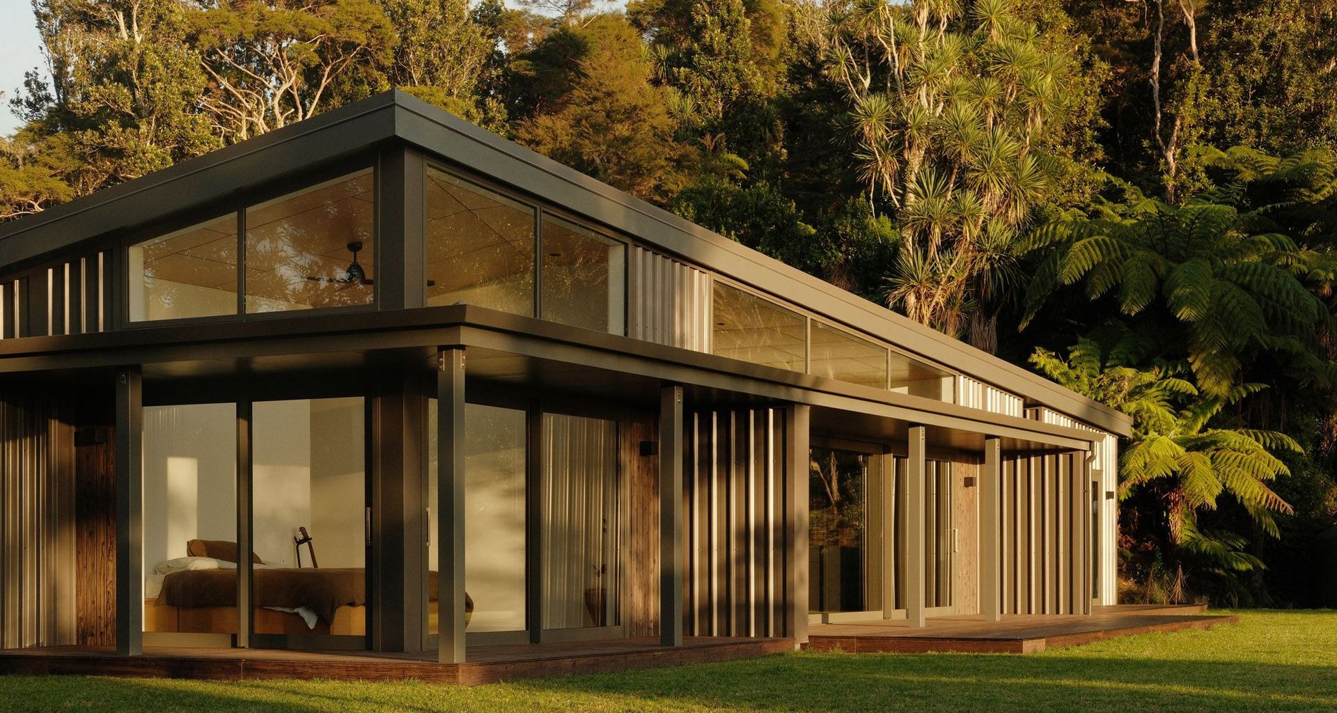 Kokako Heights Whare banner