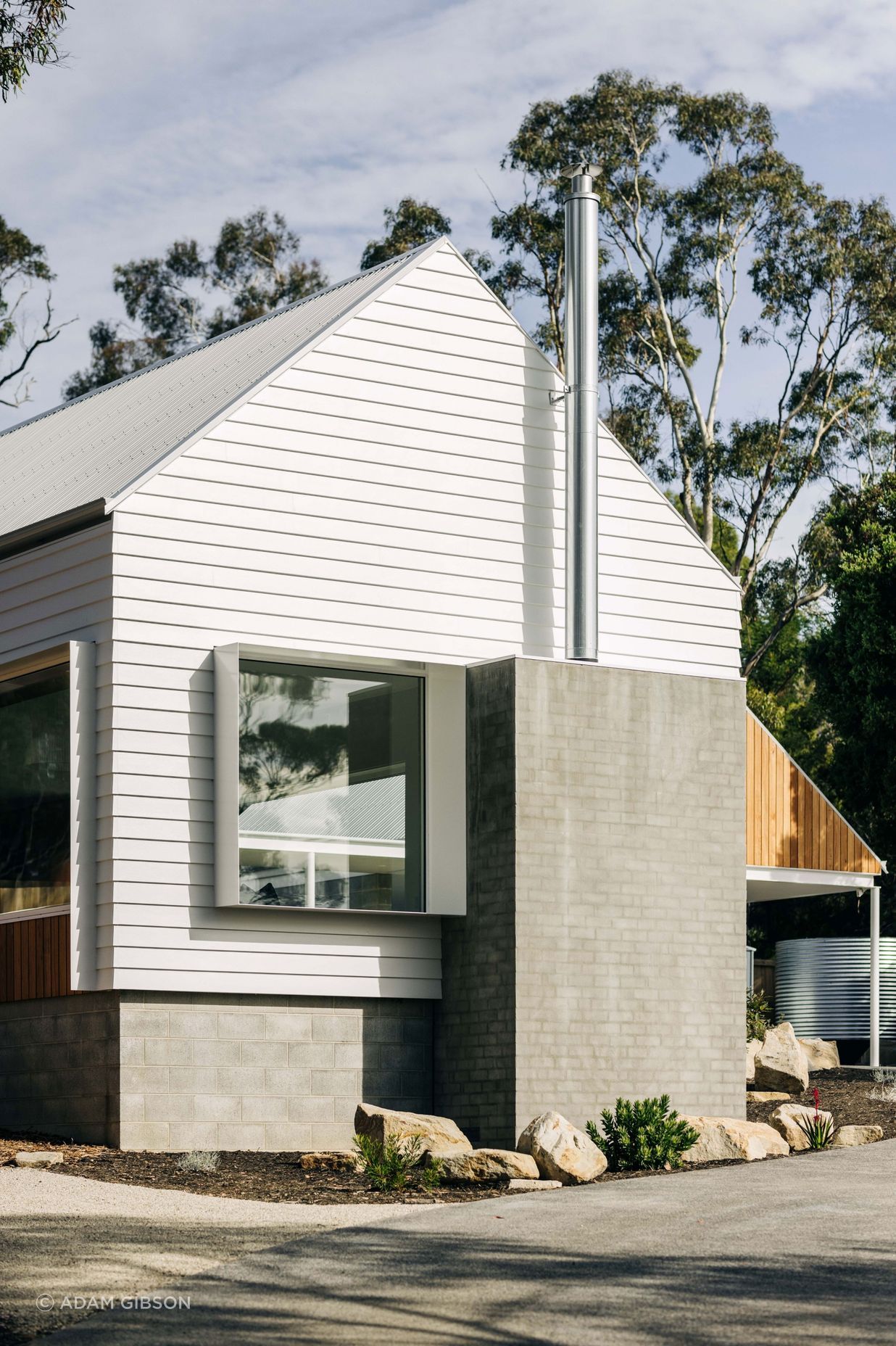 BLUFF-HOUSE04.jpg