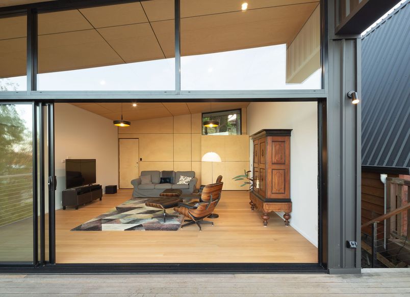 Bonnie Beach Residence