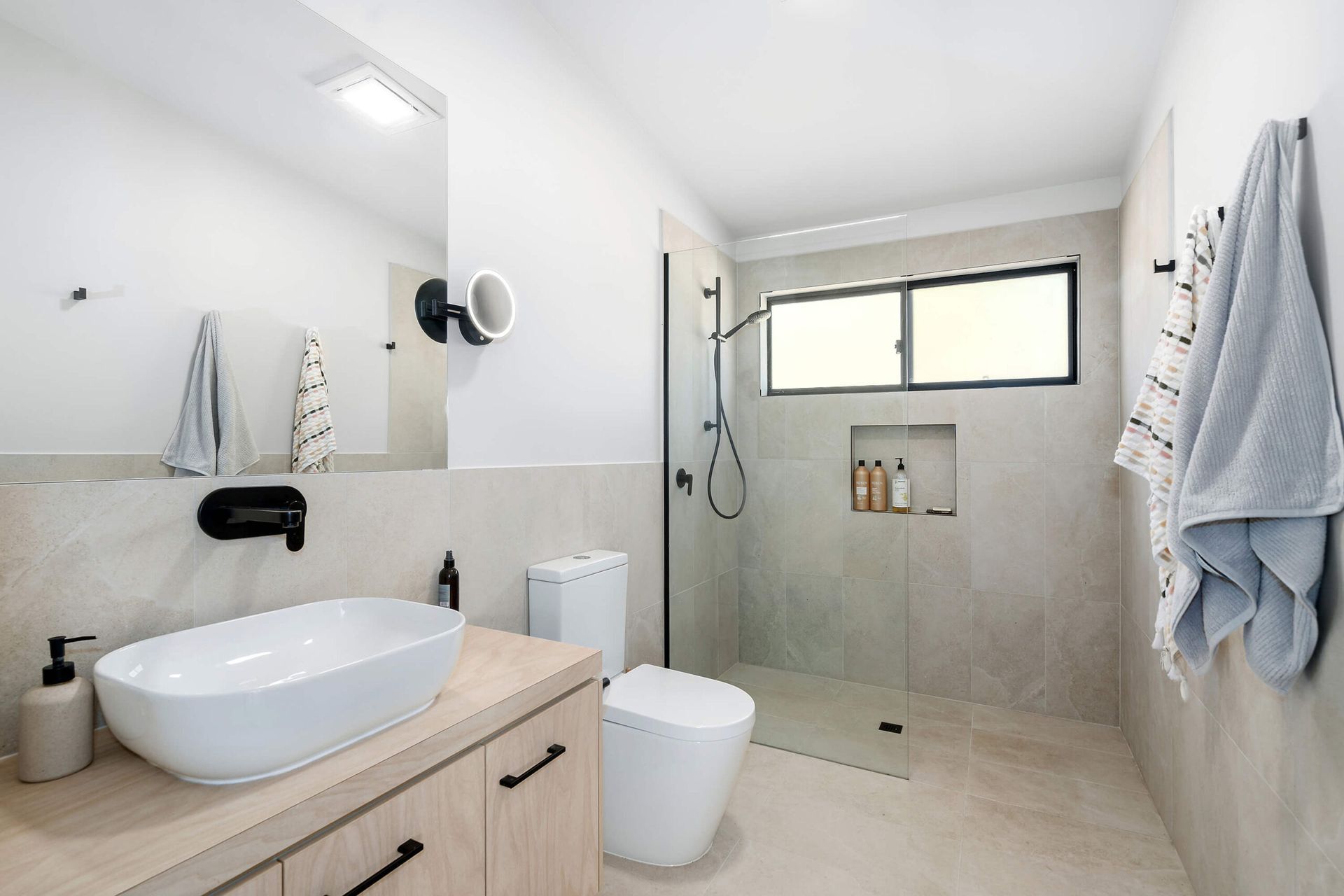 Bathroom-2.jpg