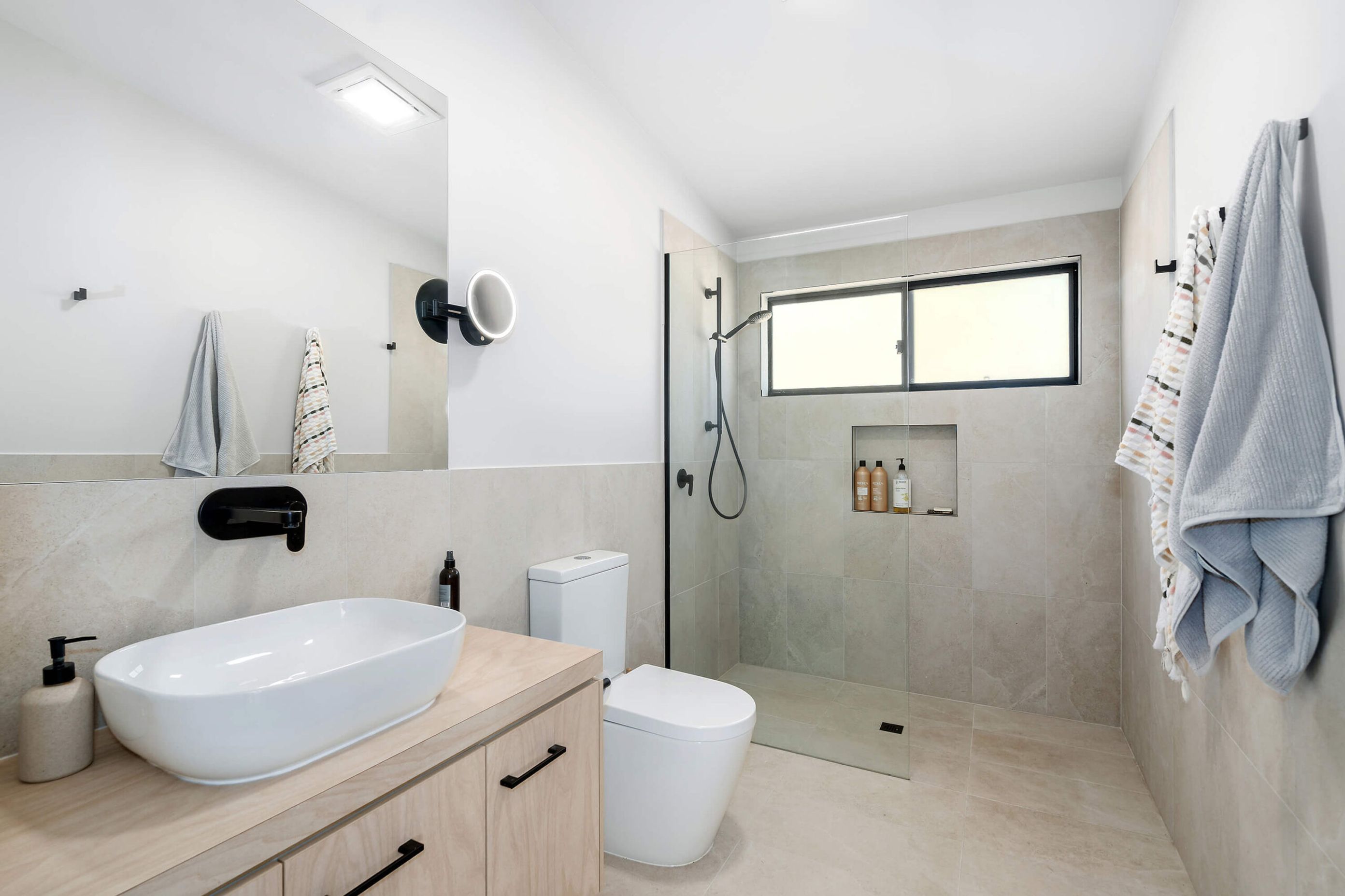 Bathroom-2.jpg