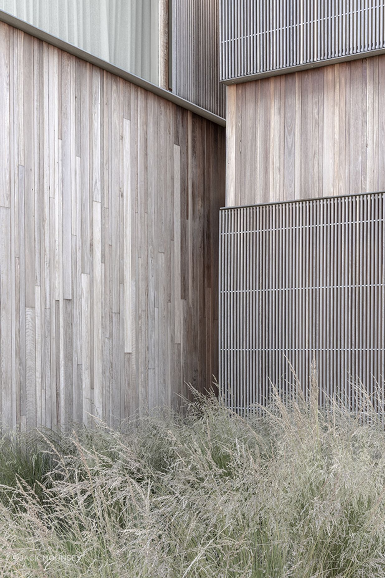 Bermagui-Beach-HouseWinter-Architecture-Kelly-Royle-Landscape-ArchitectureJack-MounseyHR00029.png