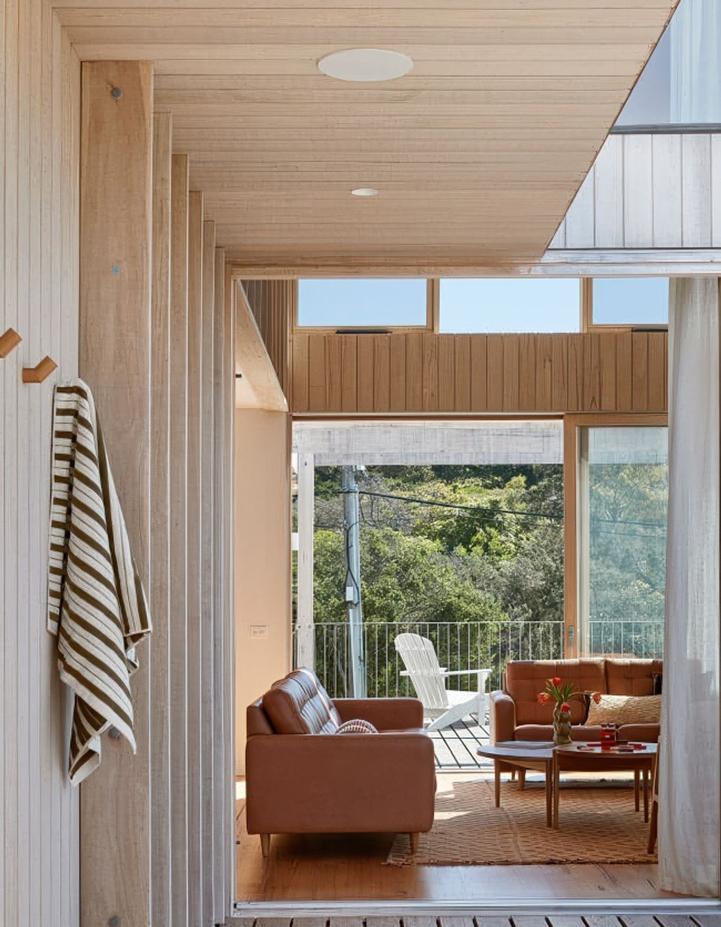 Bower-BlairgowrieBeachHouse-Image-14-1-high-fidelity-v2-13x.jpeg