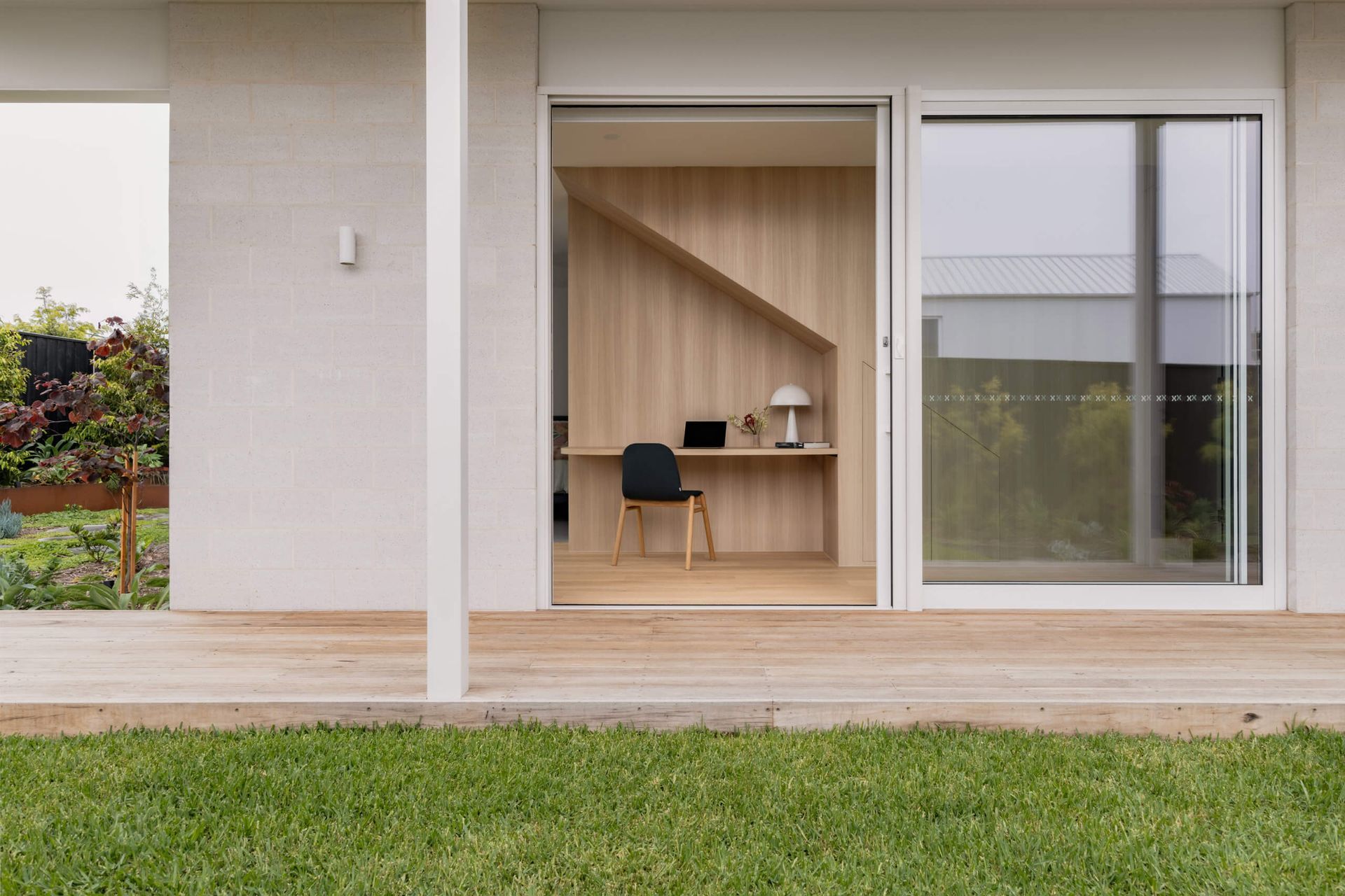 Bower-SallysPlace-Exterior-L07.jpg