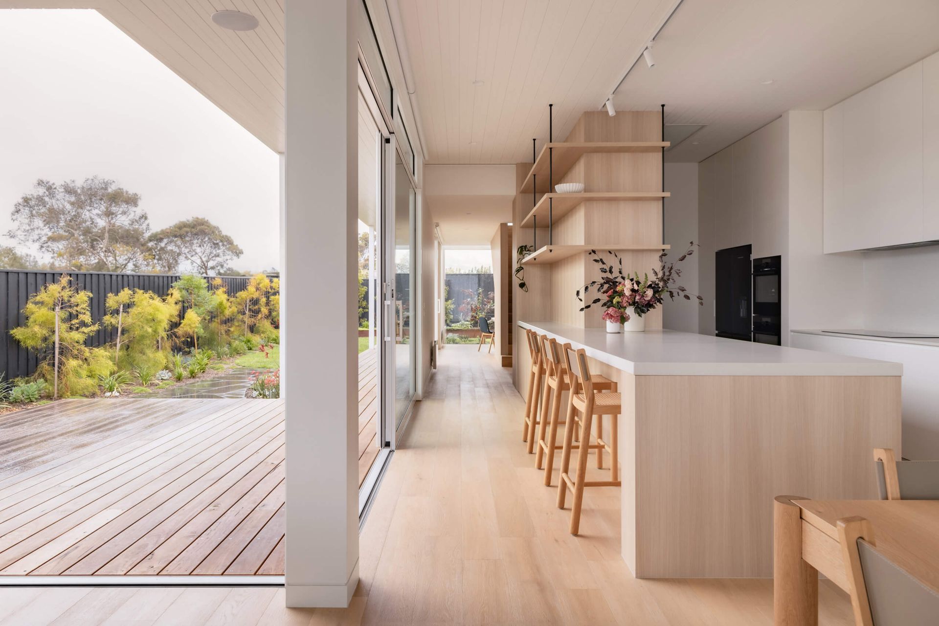Bower-SallysPlace-Interior-L04.jpg
