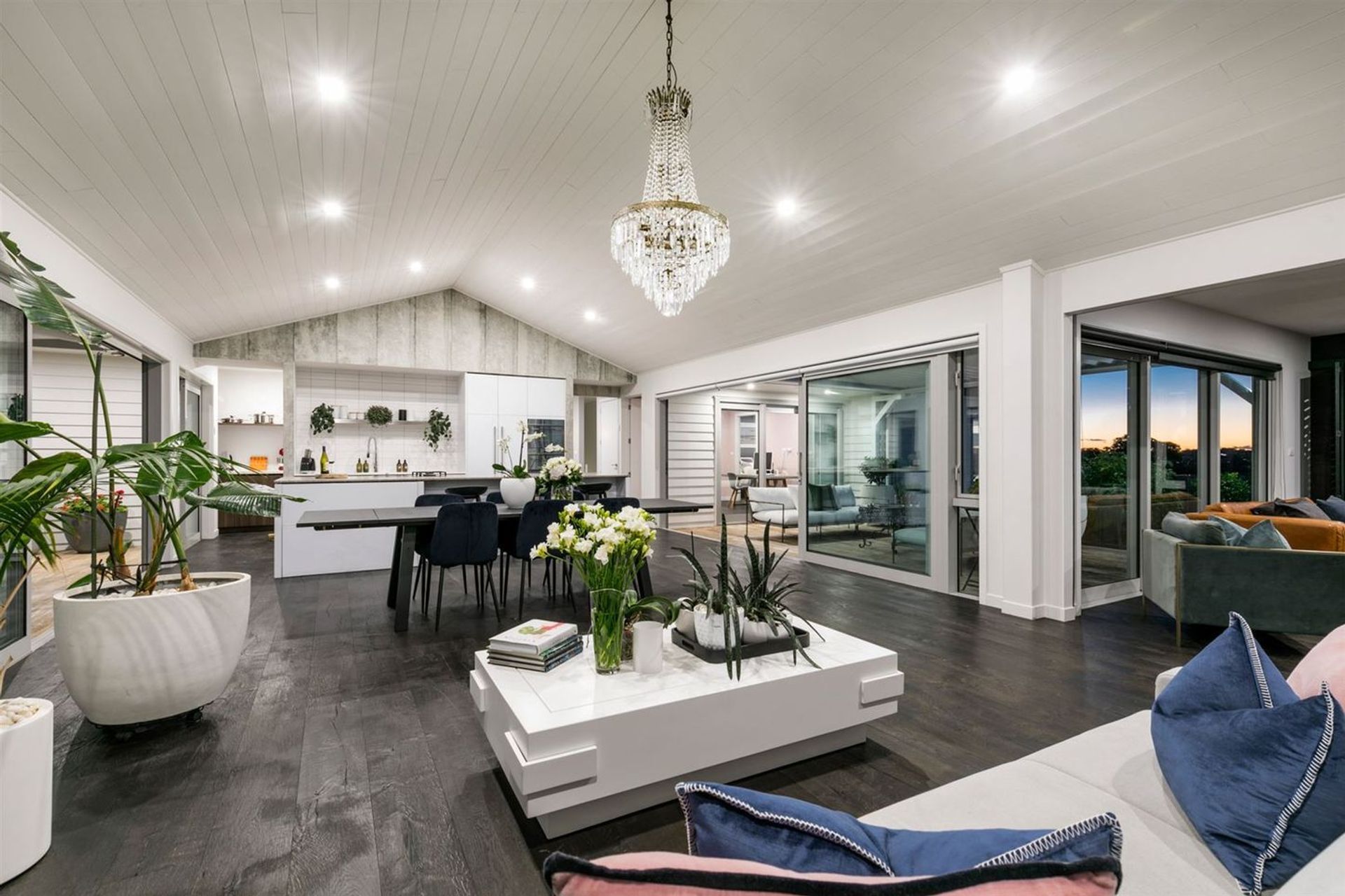 Bradburn-harcourts-10.jpg