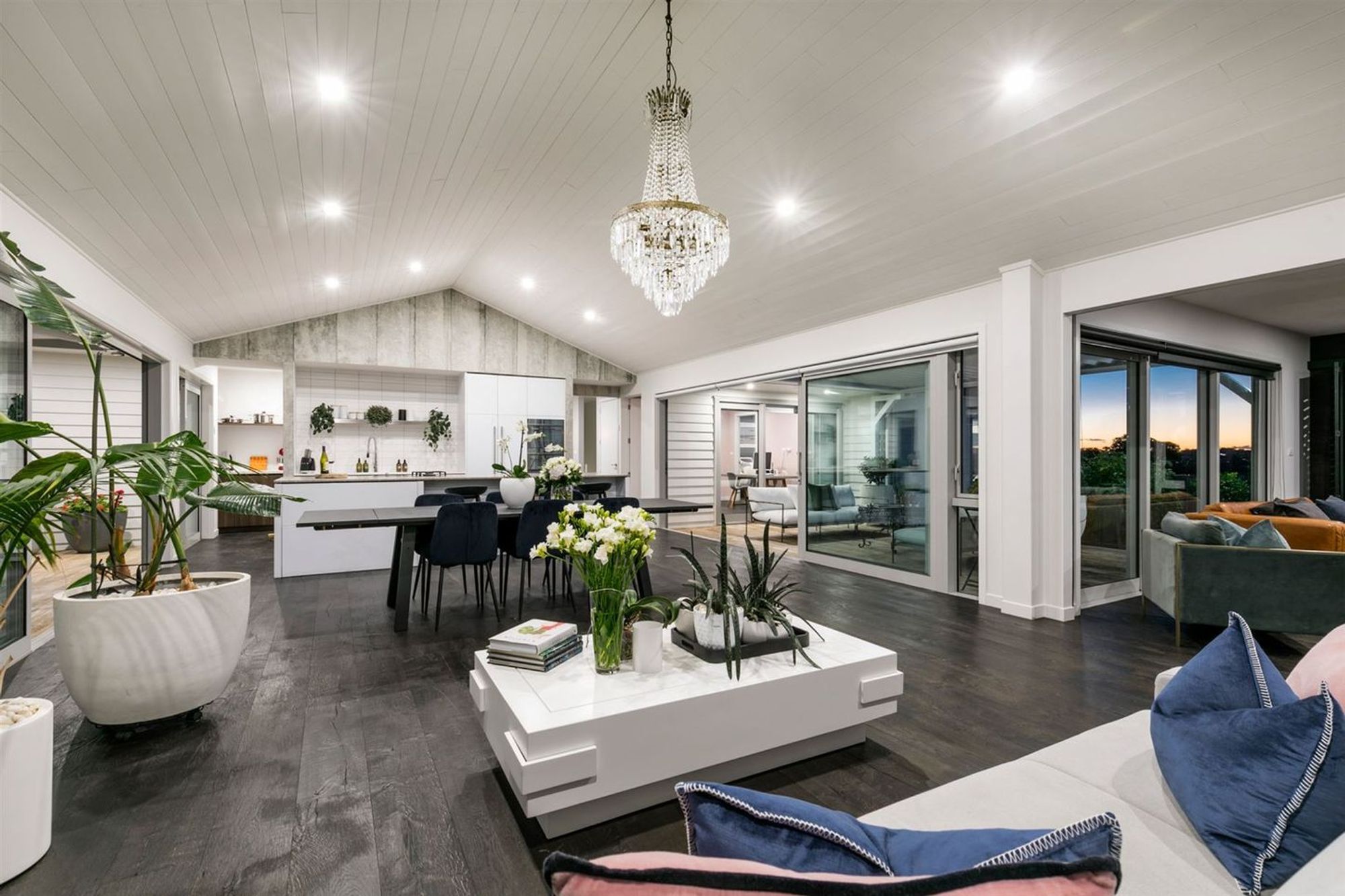 Bradburn-harcourts-10.jpg