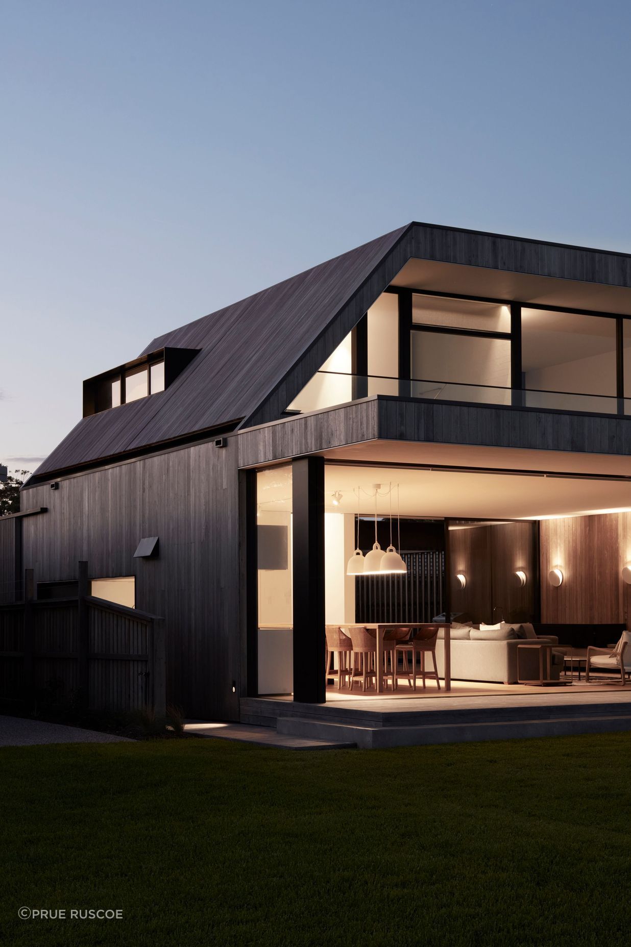 Oystercatcher House