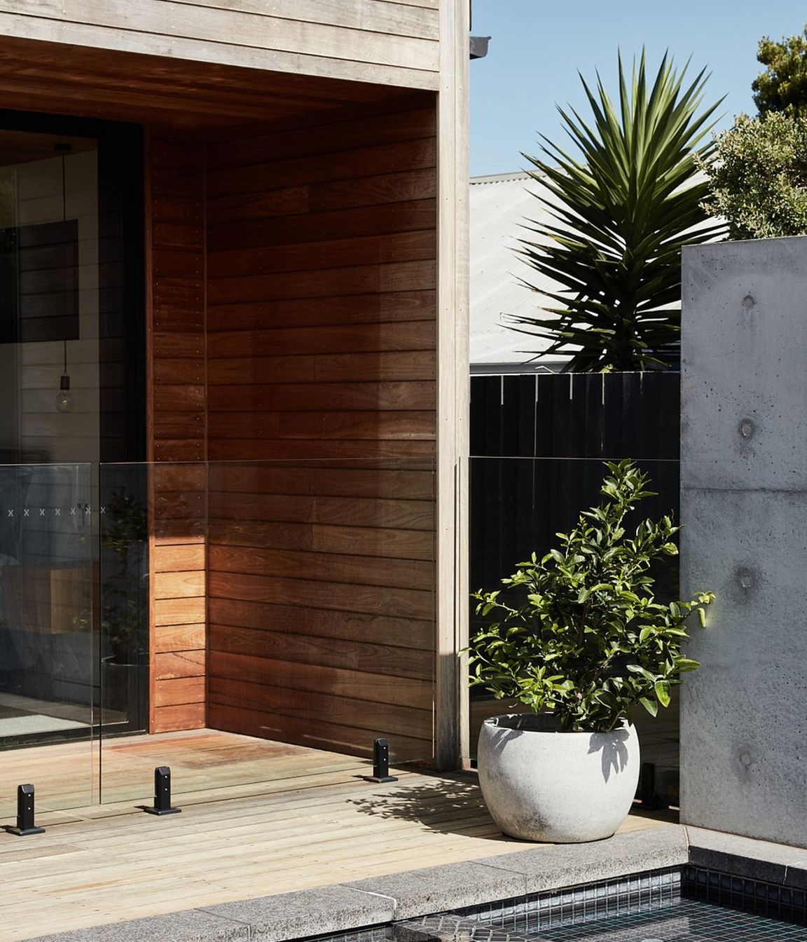 Concrete and Timber House, St Andrews Beach
