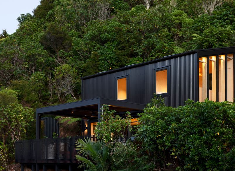 Honeymoon Bay House