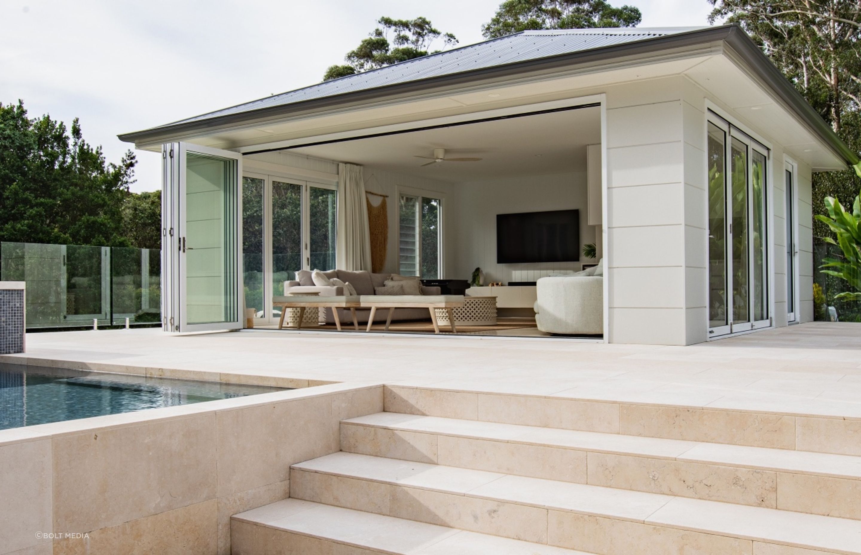 Crema Vialle Limestone | Balanced Building