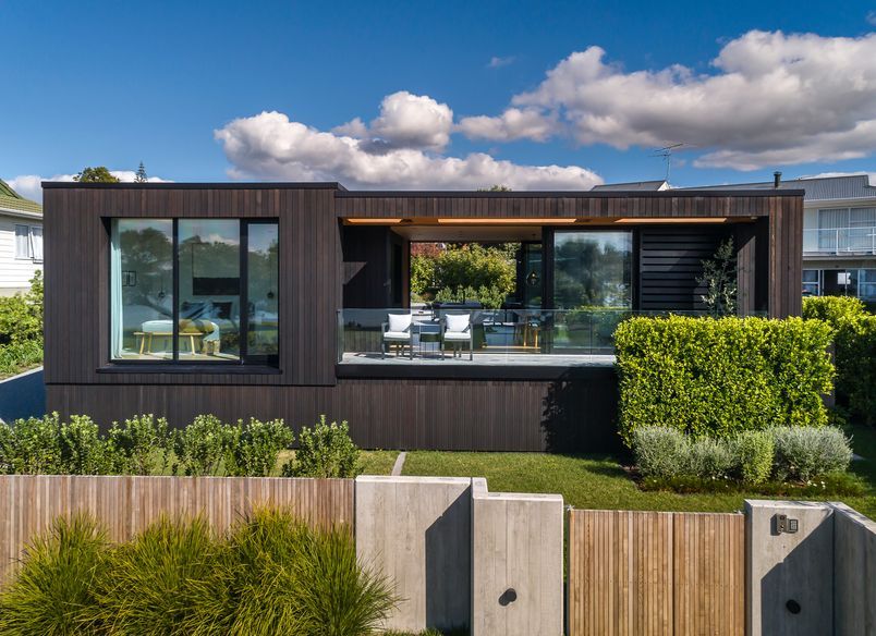 Snells Beach CoolHouse