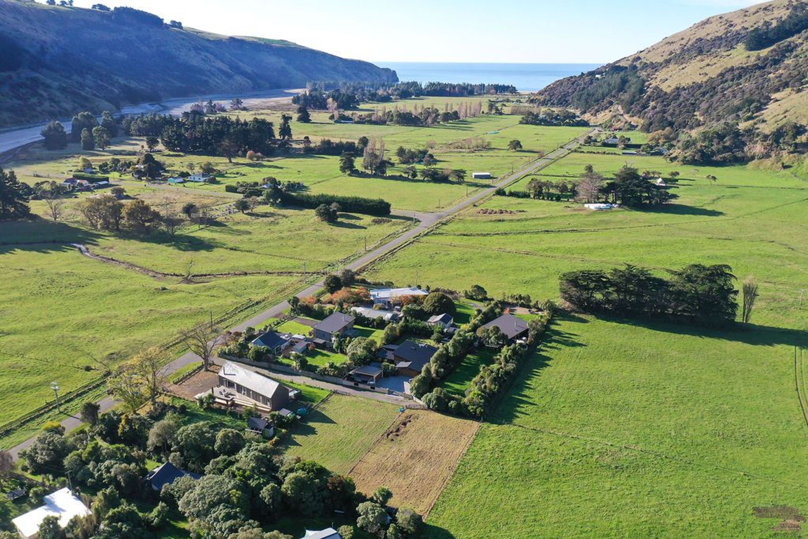 Okains Bay Bach