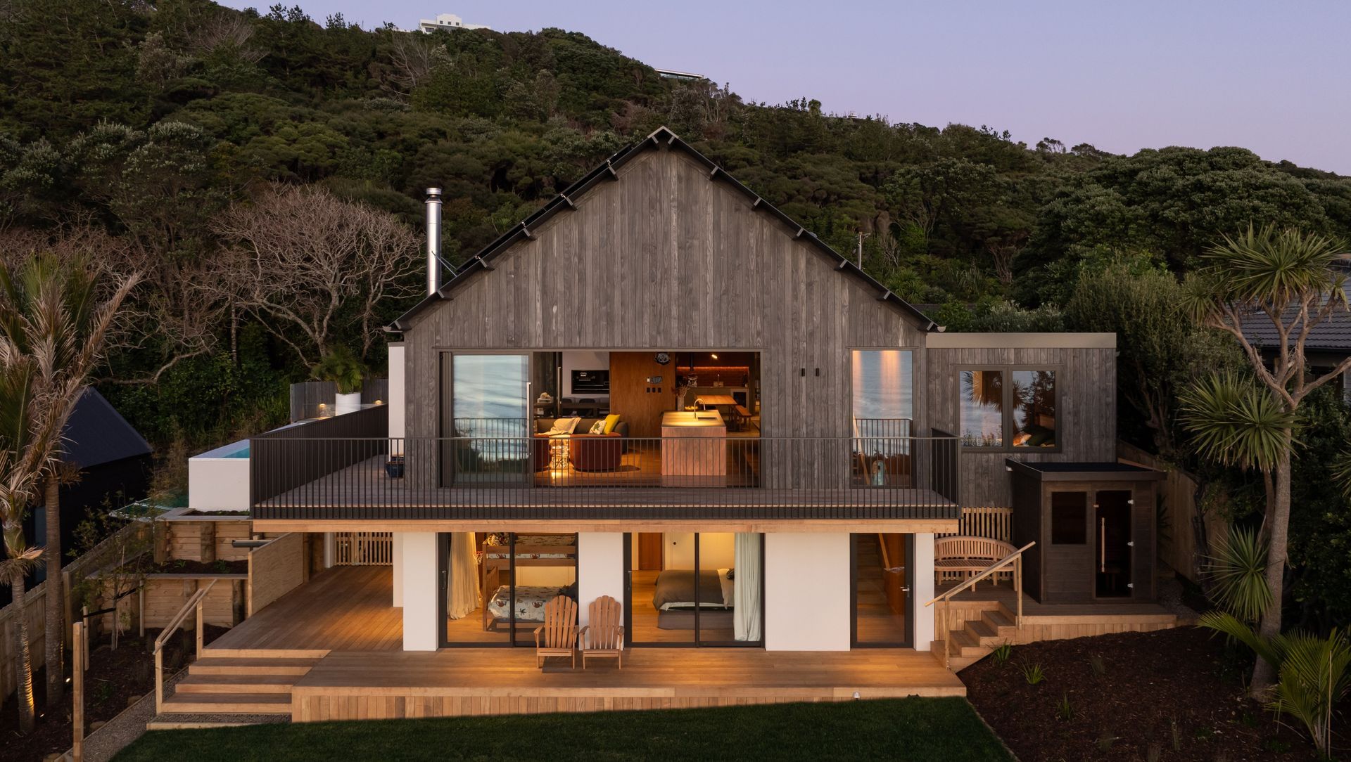 Parker House Muriwai Beach banner
